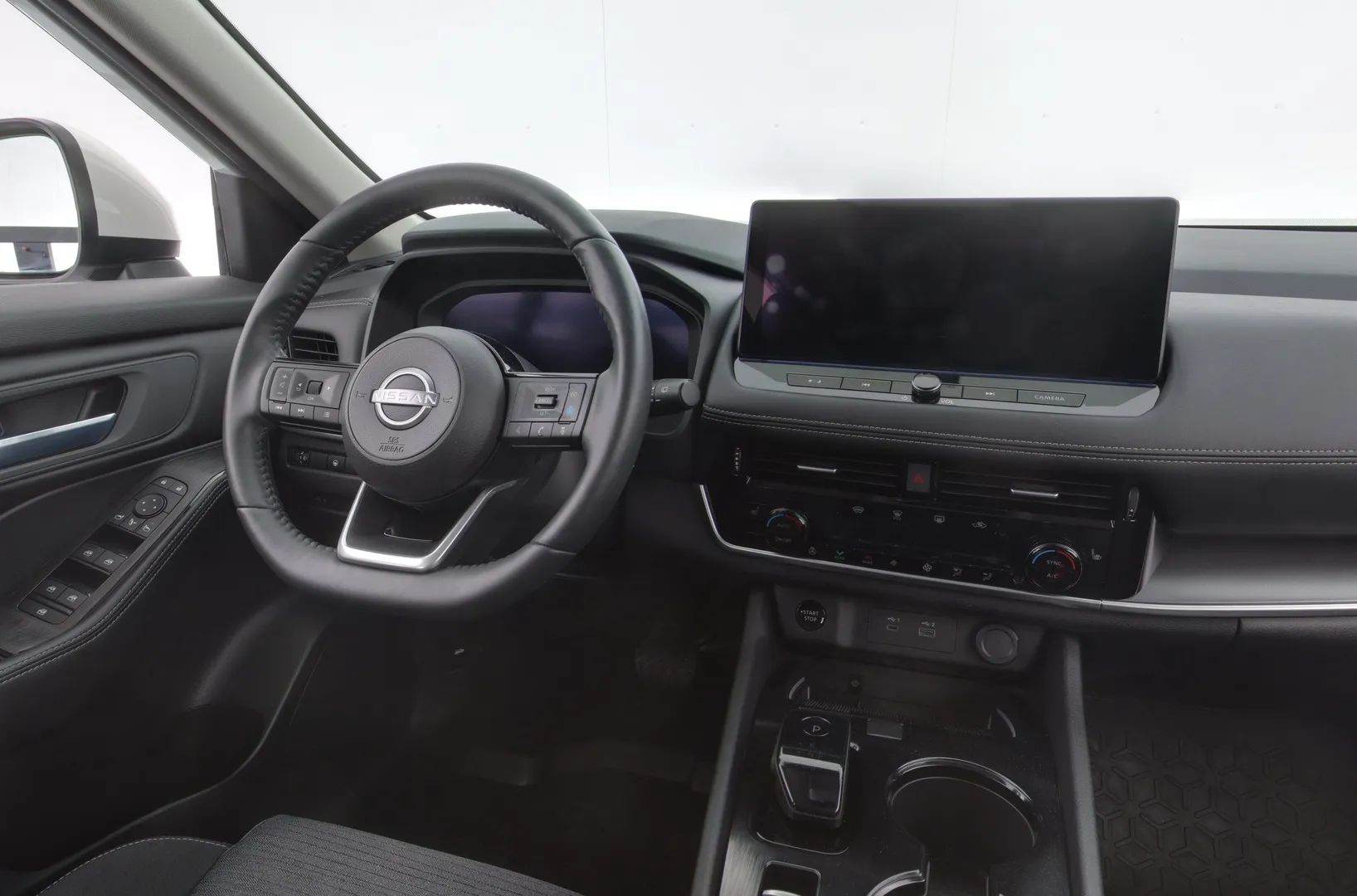Nissan X-Trail JNV-473 carousel image