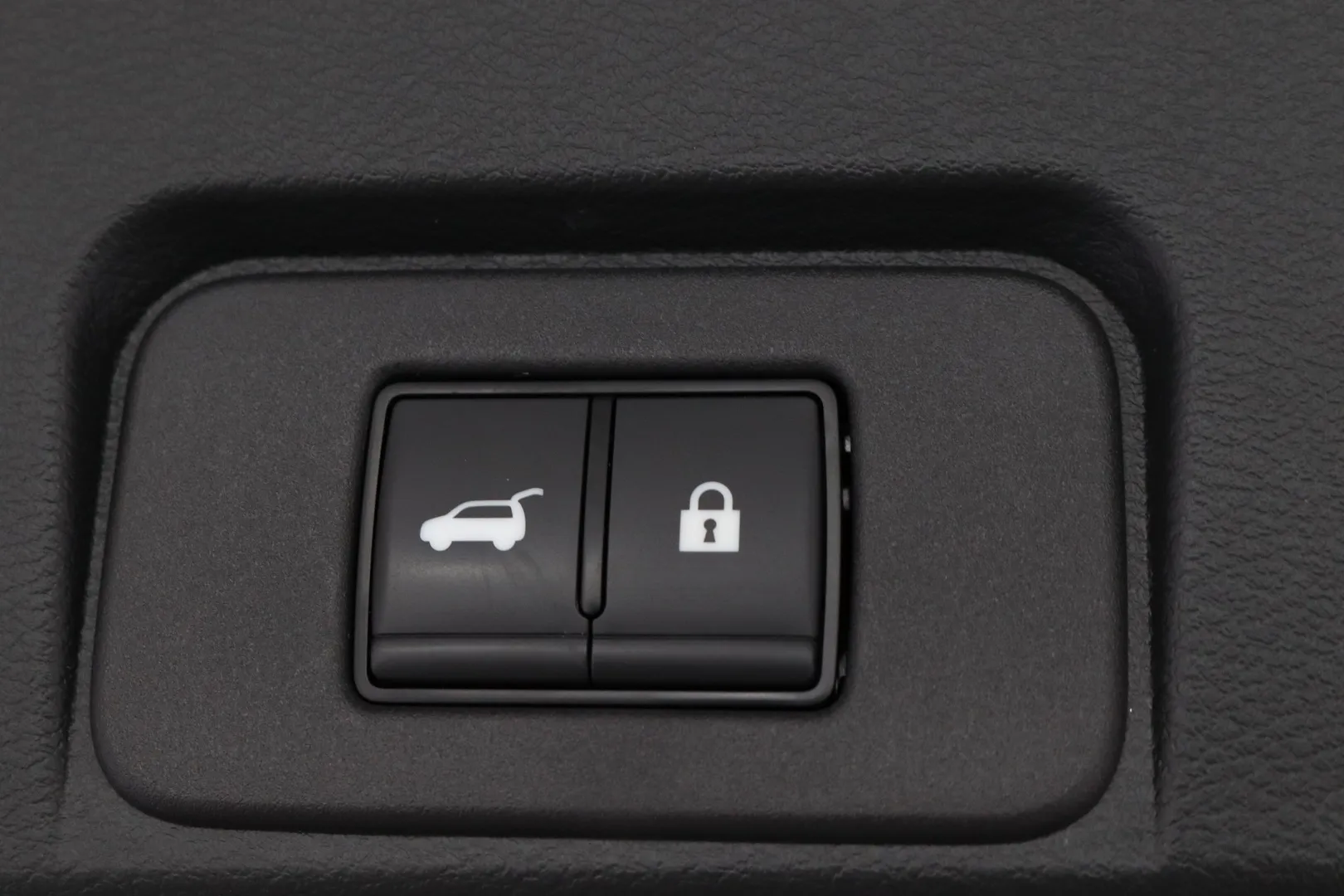 Nissan X-Trail JNV-473 carousel image