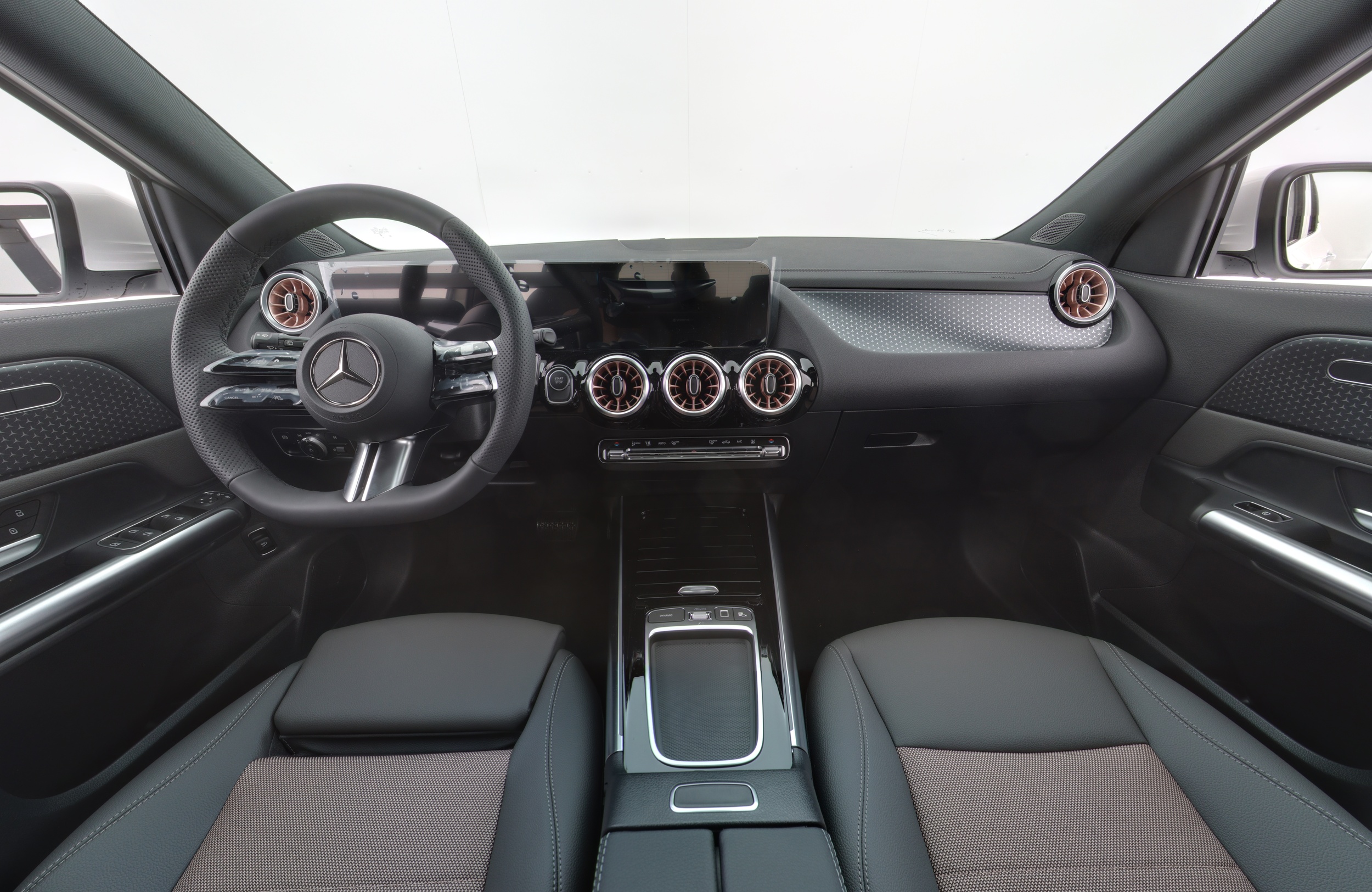 Mercedes-Benz EQA 2025, kuva 7/9