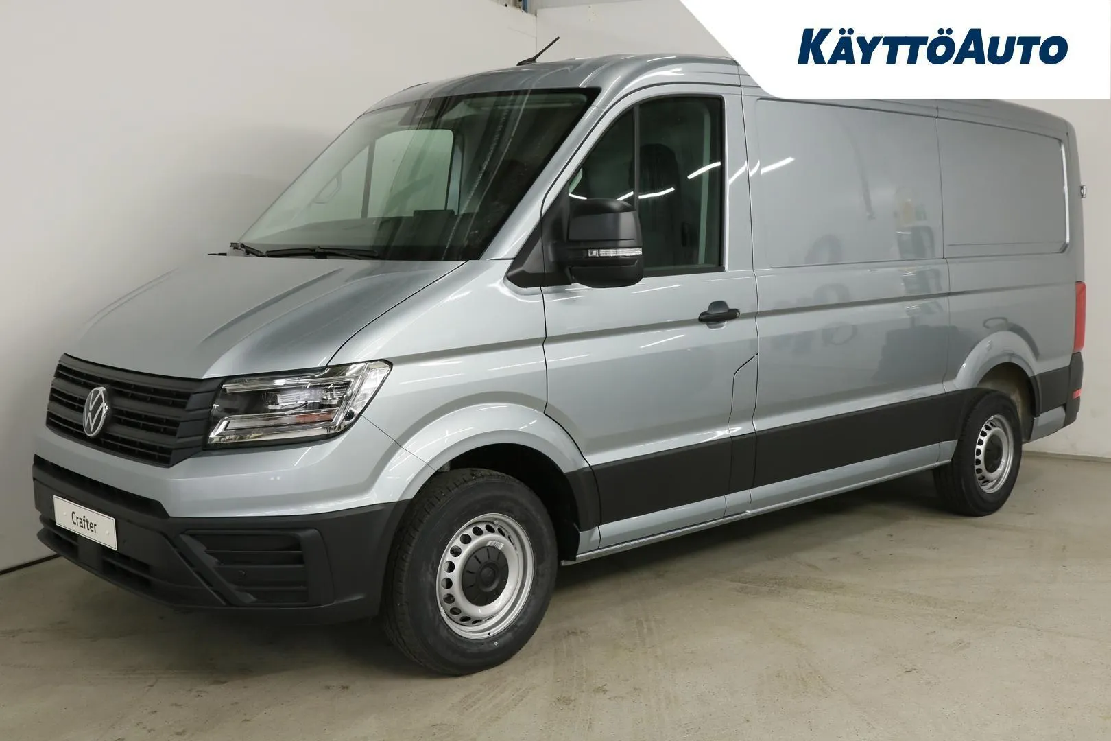 Volkswagen Crafter YMH-962 carousel image