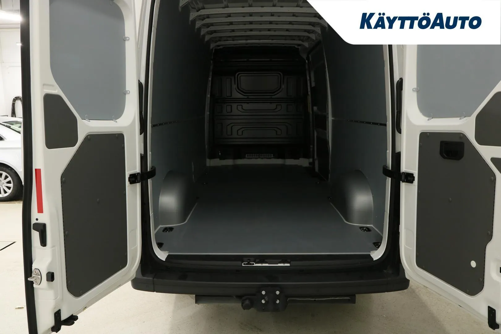 Volkswagen Crafter ZRC-910 carousel image