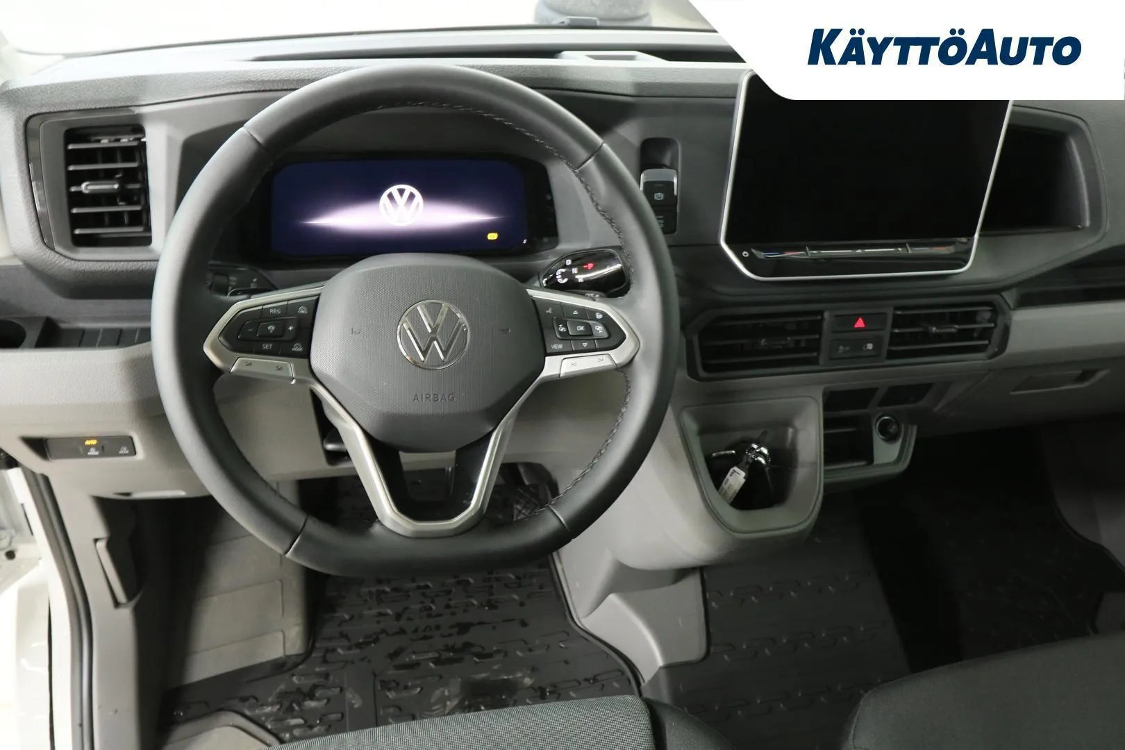 Volkswagen Crafter ZRC-910 carousel image