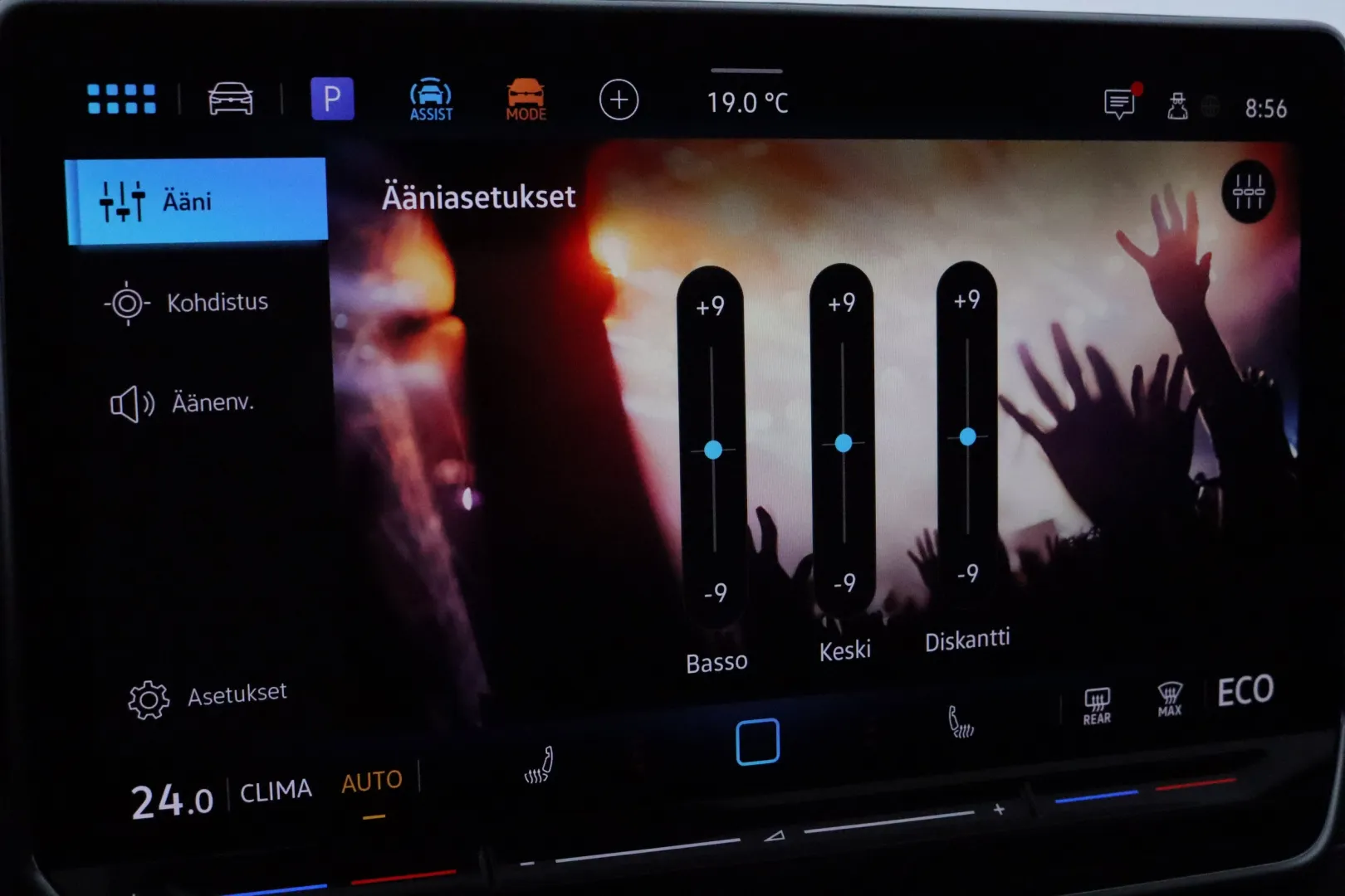 VOLKSWAGEN Tiguan RXO-178 carousel image