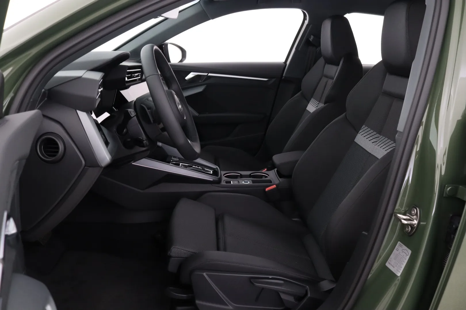 Audi A3 ZRE-101 carousel image