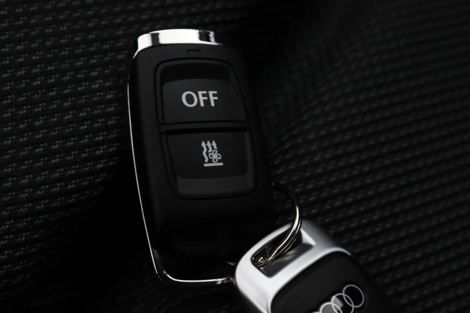 Audi A3 ZRE-101 carousel image