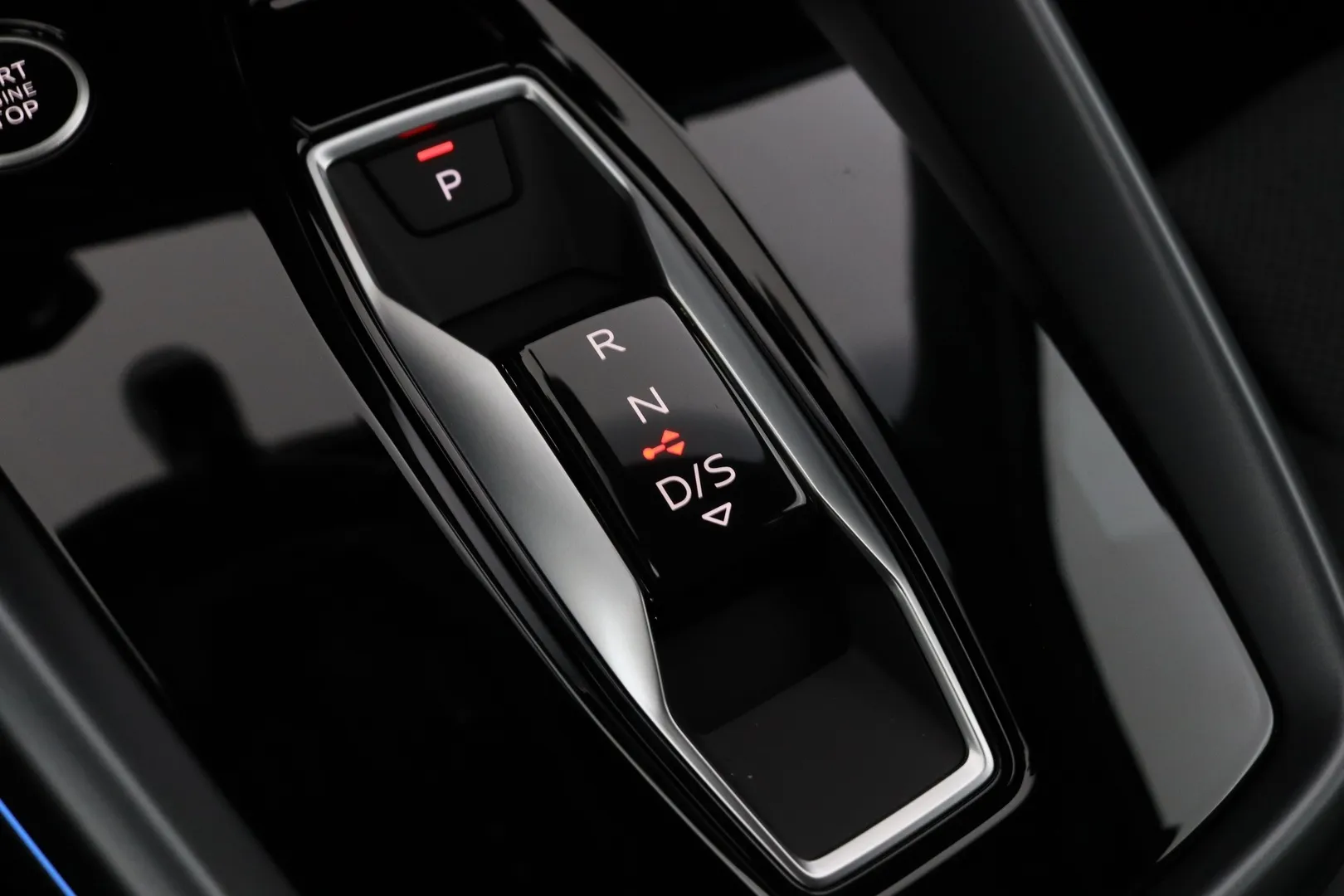 Audi A3 ZRE-101 carousel image