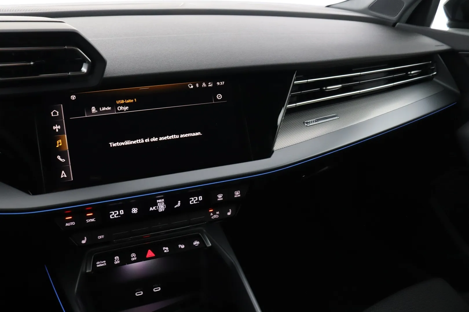 Audi A3 ZRE-101 carousel image