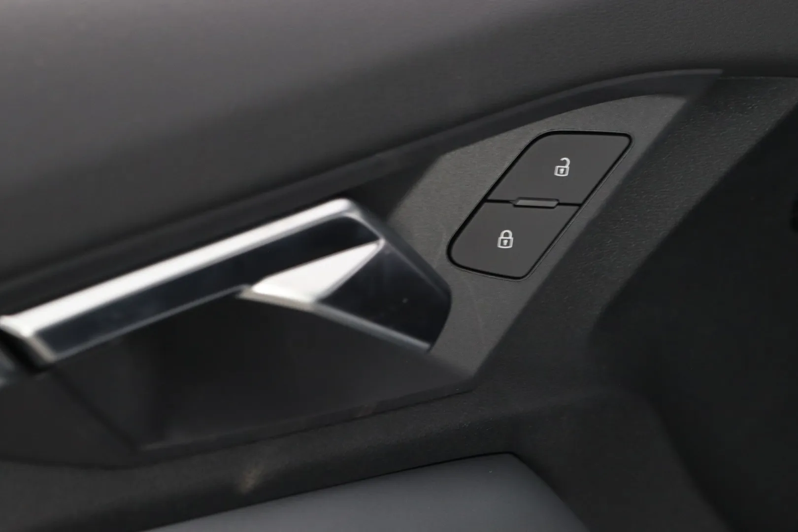 Audi A3 ZRK-498 carousel image
