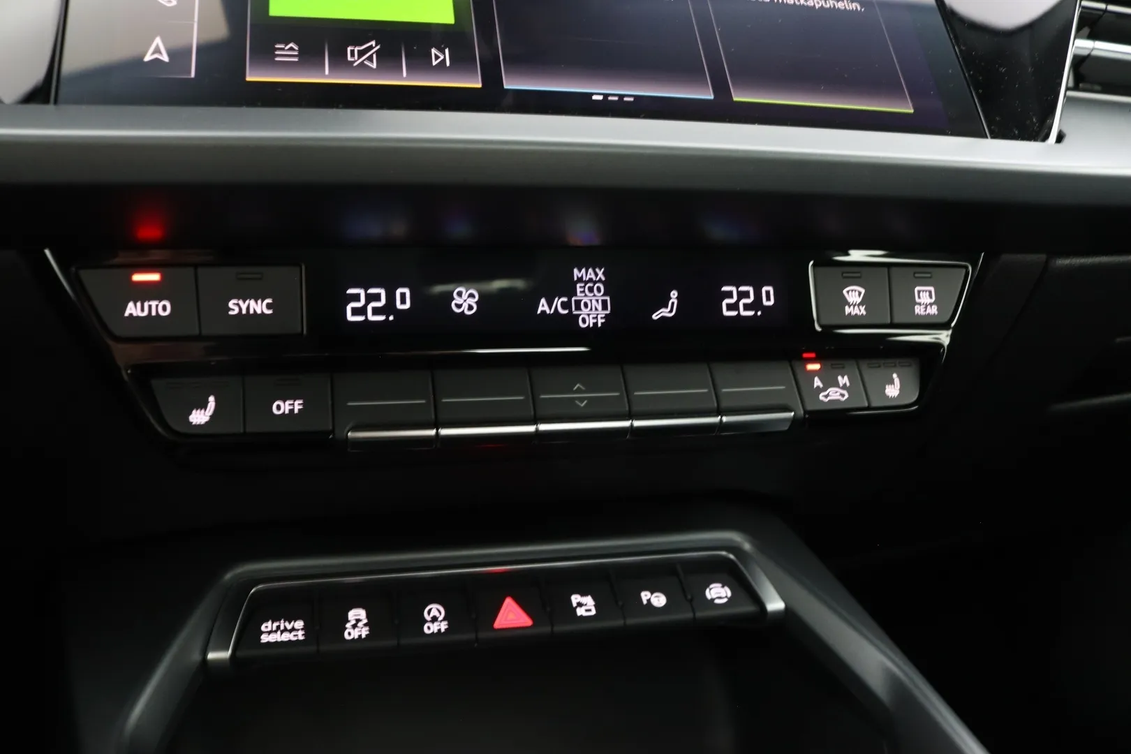 Audi A3 ZRK-498 carousel image