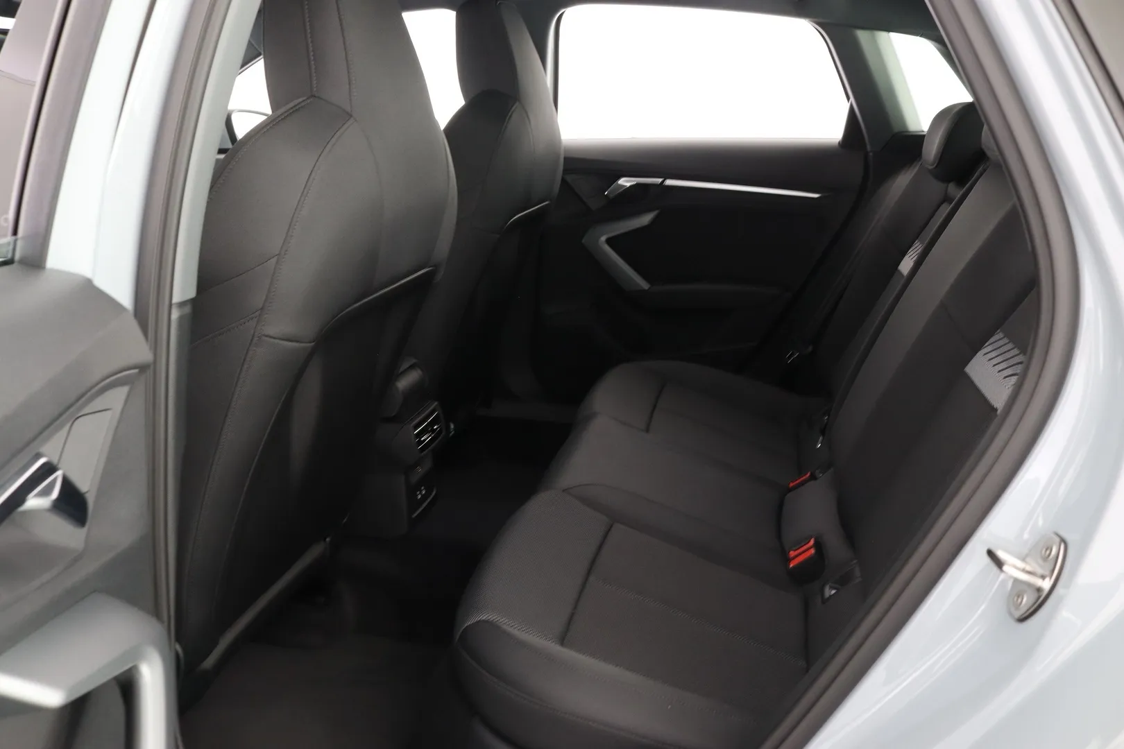 Audi A3 ZRK-498 carousel image