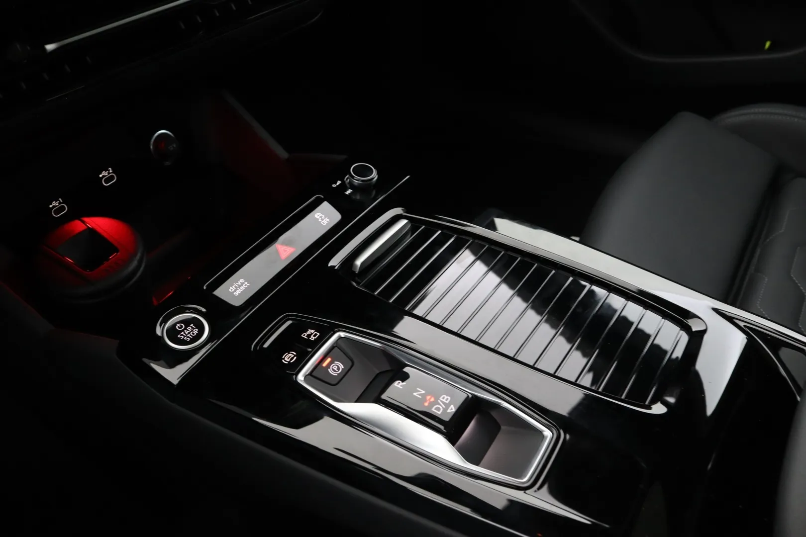 Audi A6 e-tron ZRL-109 carousel image