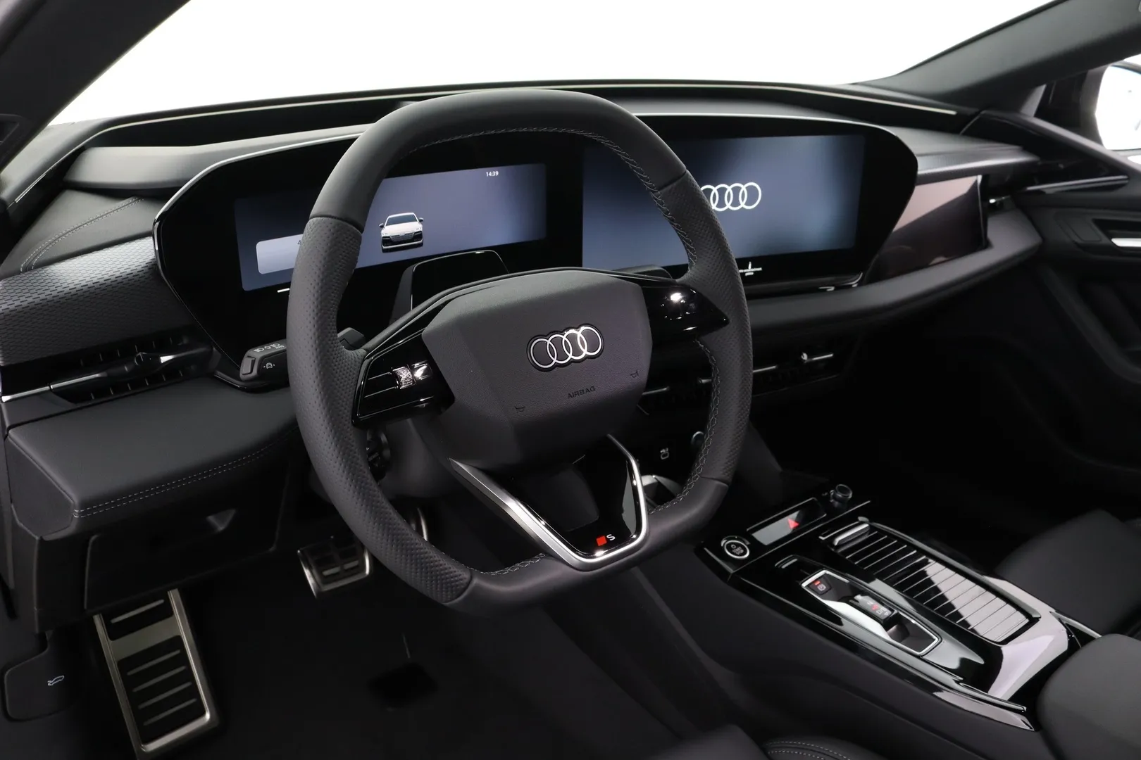 Audi A6 e-tron ZRL-109 carousel image