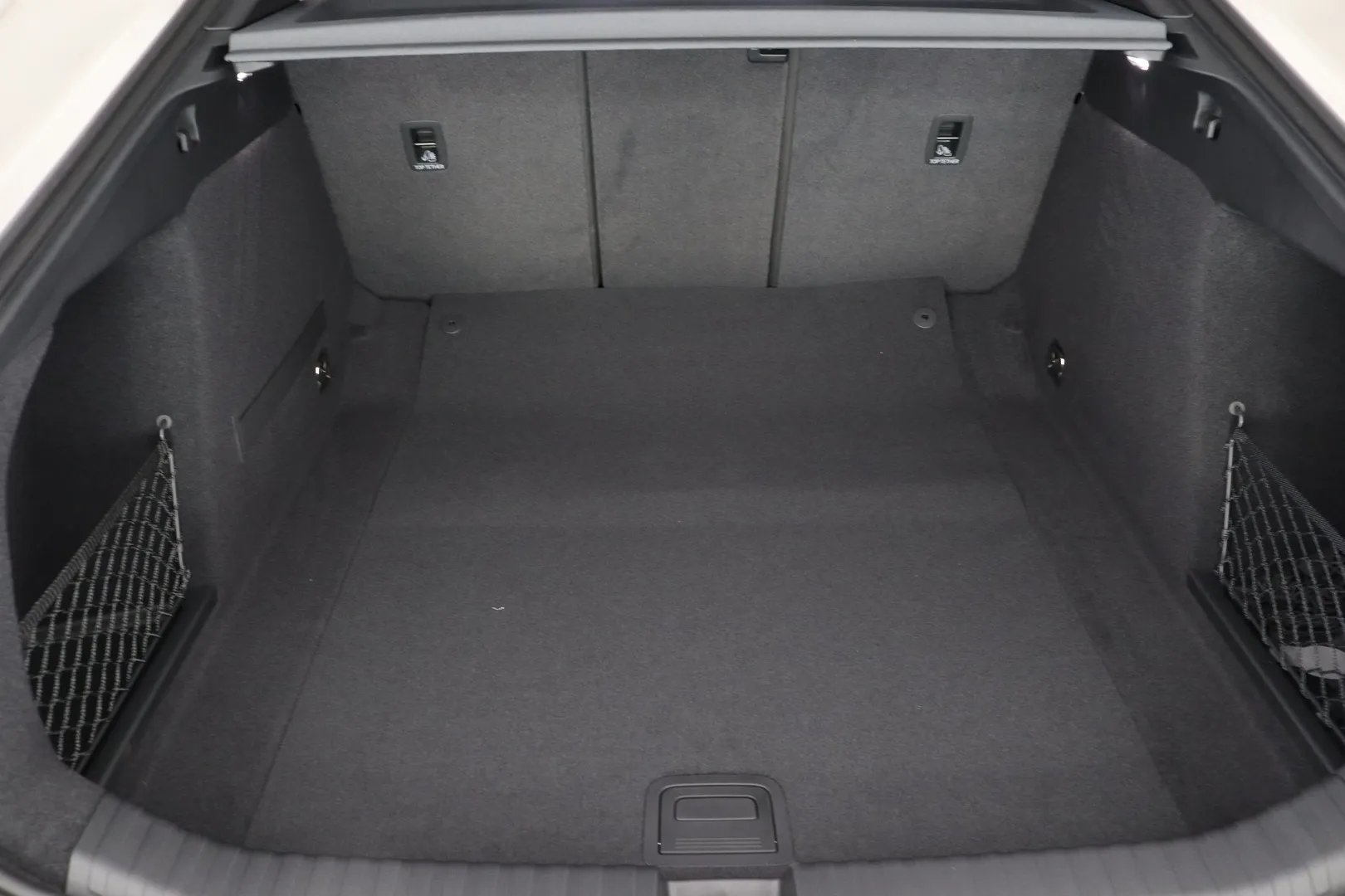 Audi A6 e-tron ZRL-109 carousel image