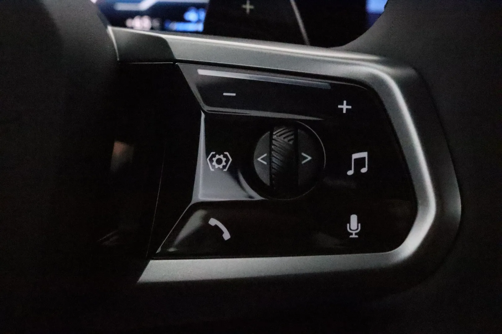 BMW 530 ZPX-179 carousel image