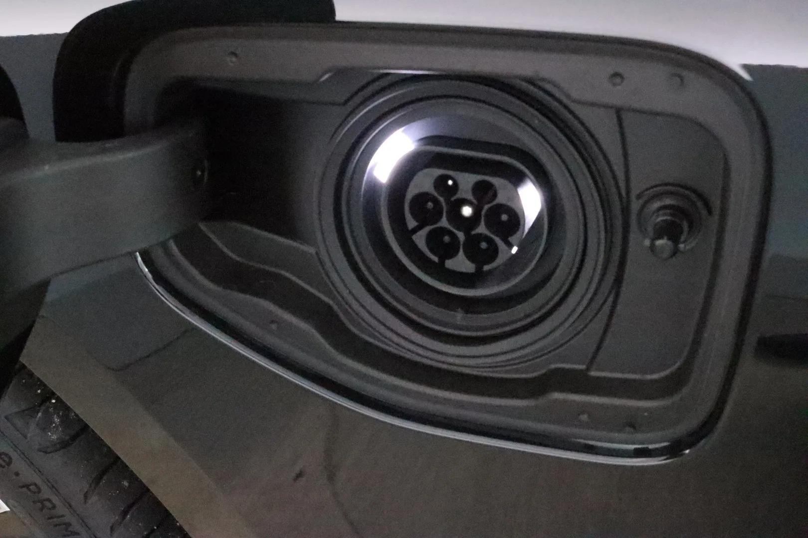 BMW 530 ZPX-179 carousel image