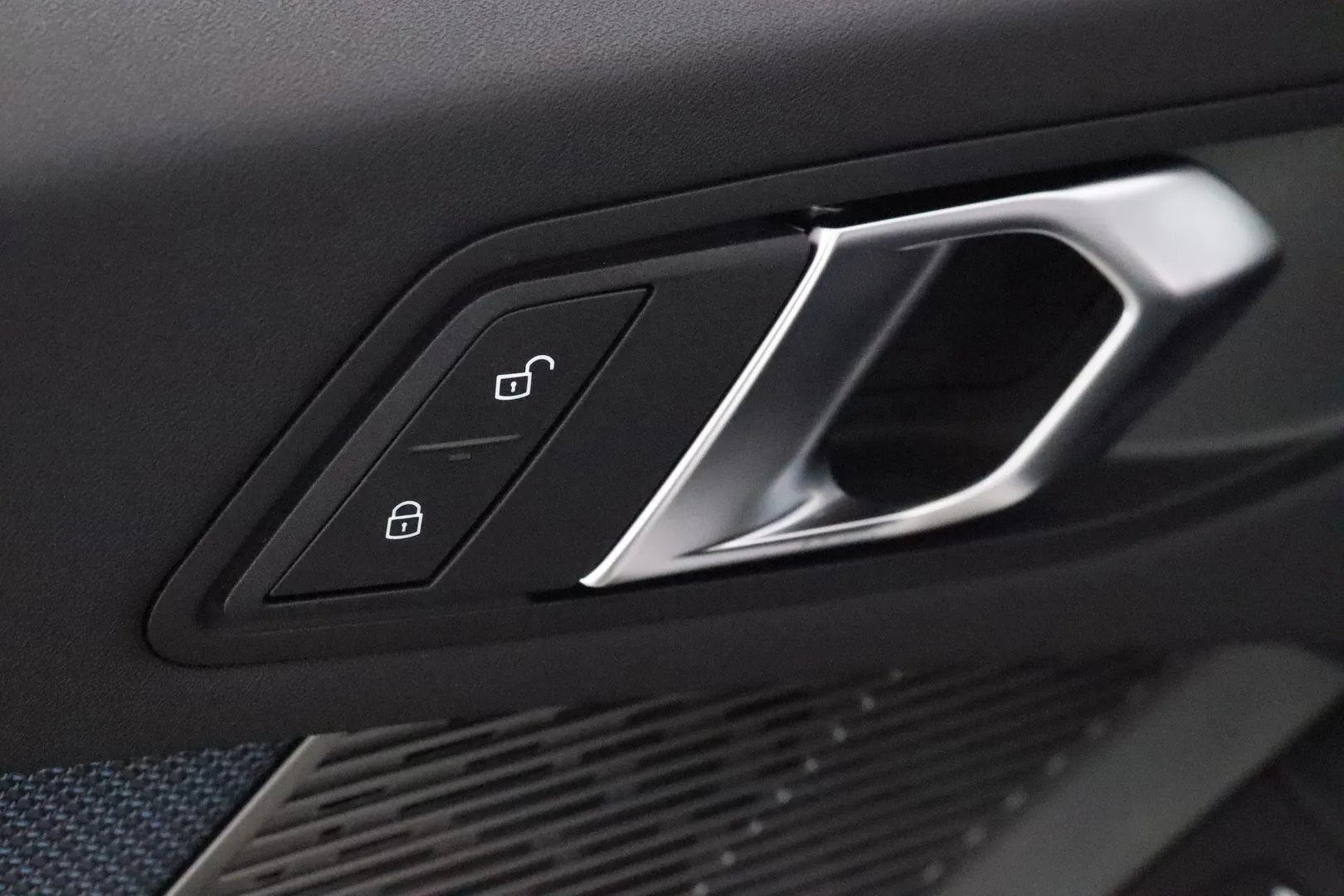 BMW 120 ZPX-672 carousel image