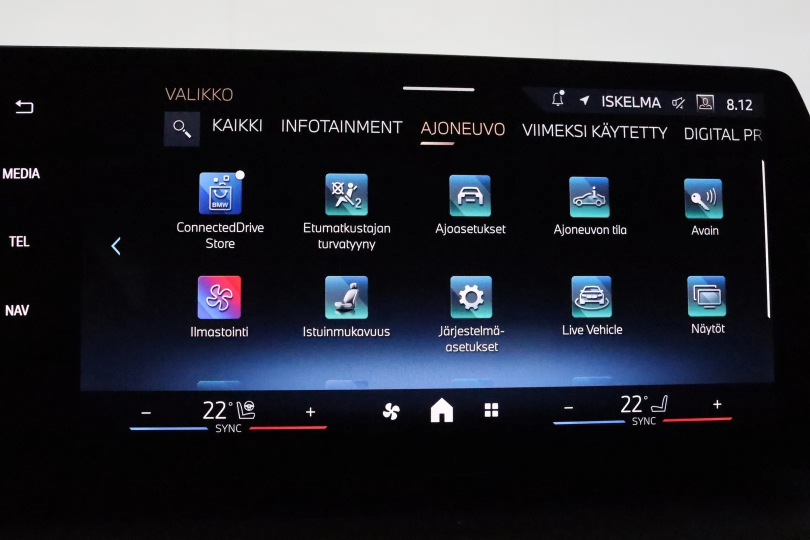 BMW 120 ZPX-672 carousel image