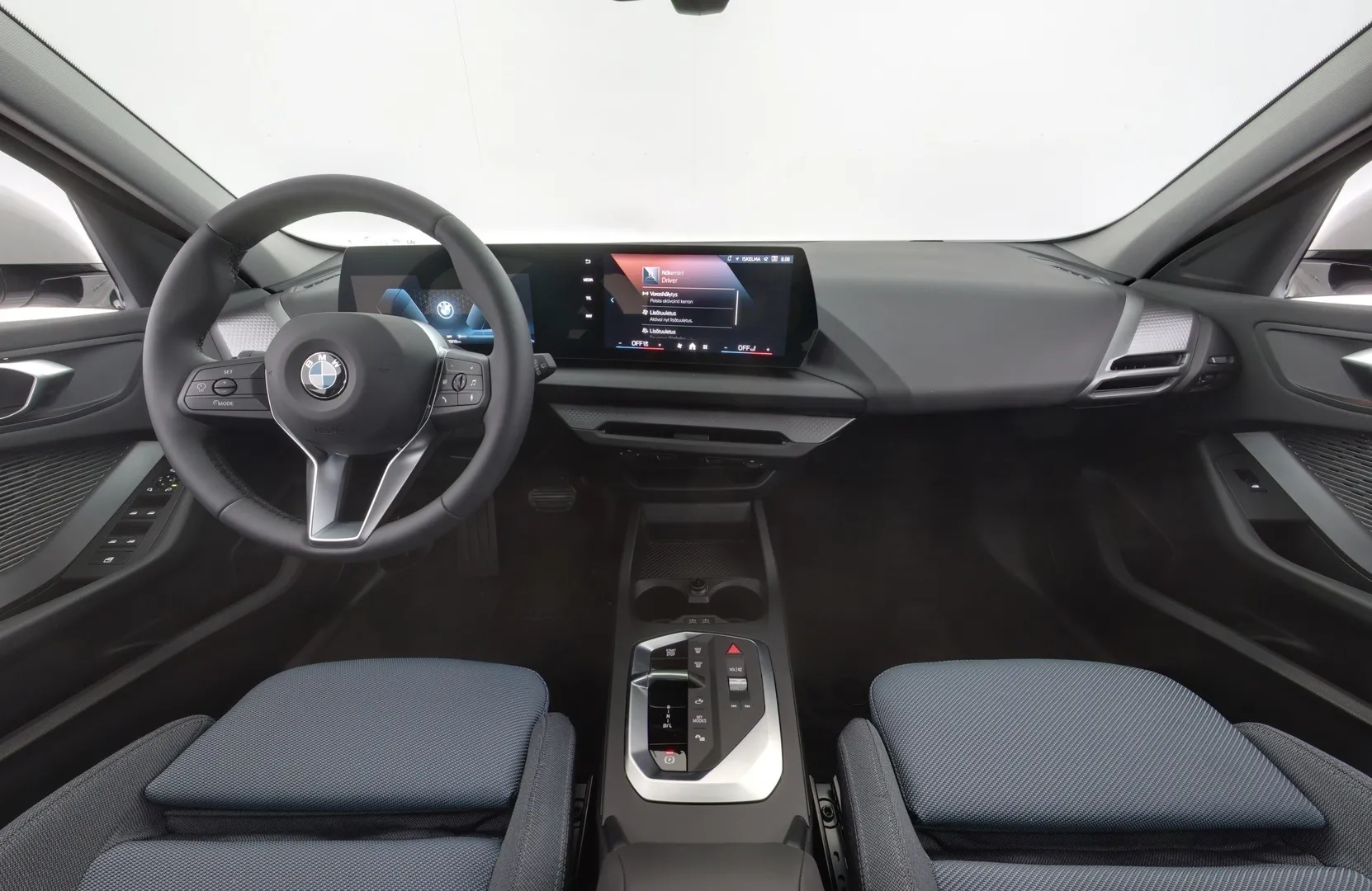 BMW 120 ZPX-672 carousel image