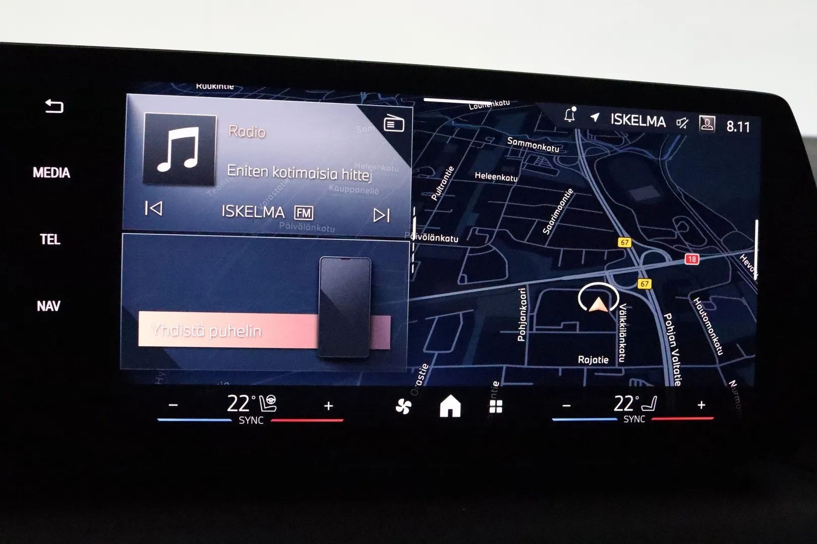 BMW 120 ZPX-672 carousel image