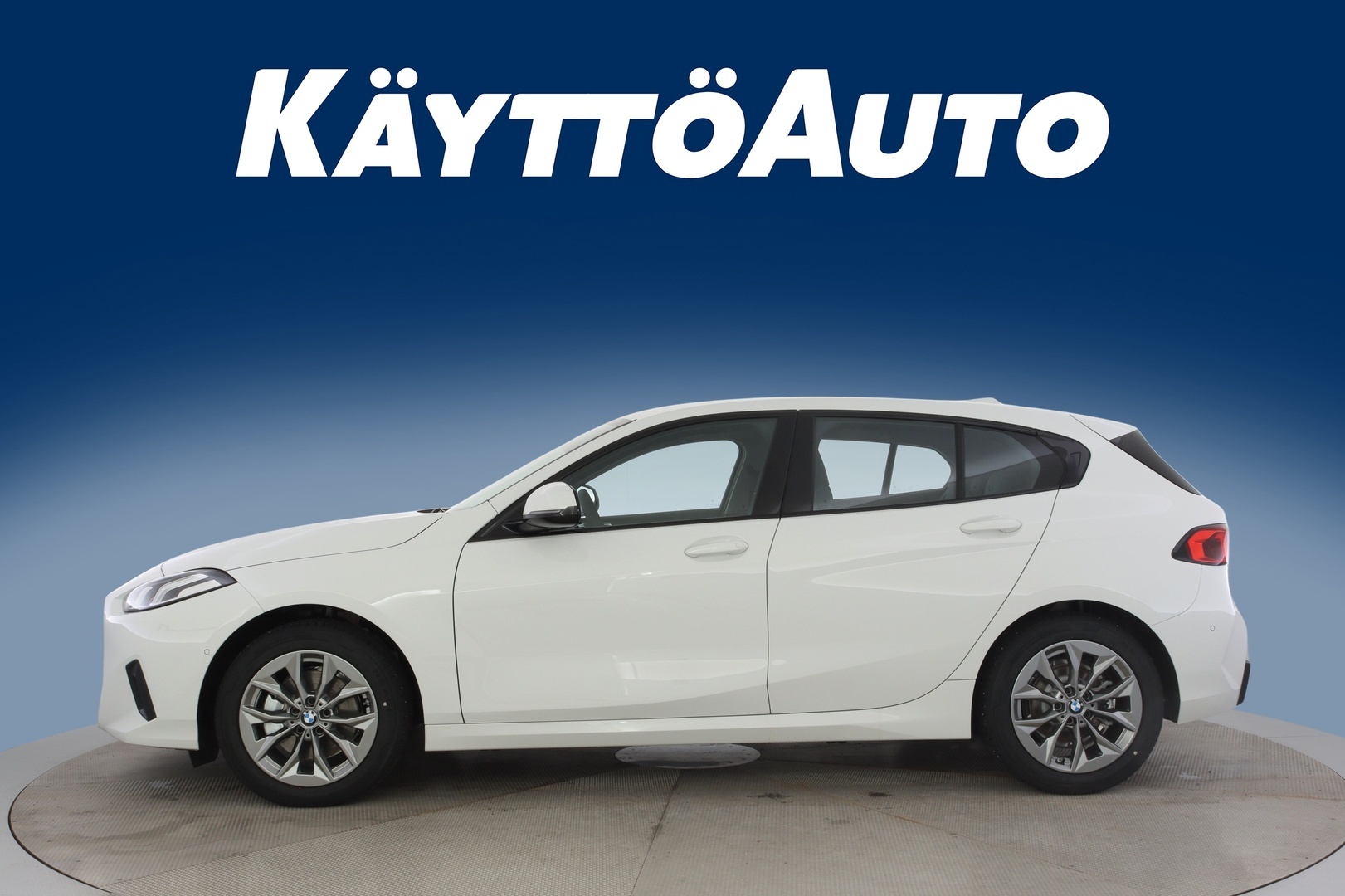 BMW 120 1-sarja F70 Hatchback 120 A MHEV 2026, kuva 2/39