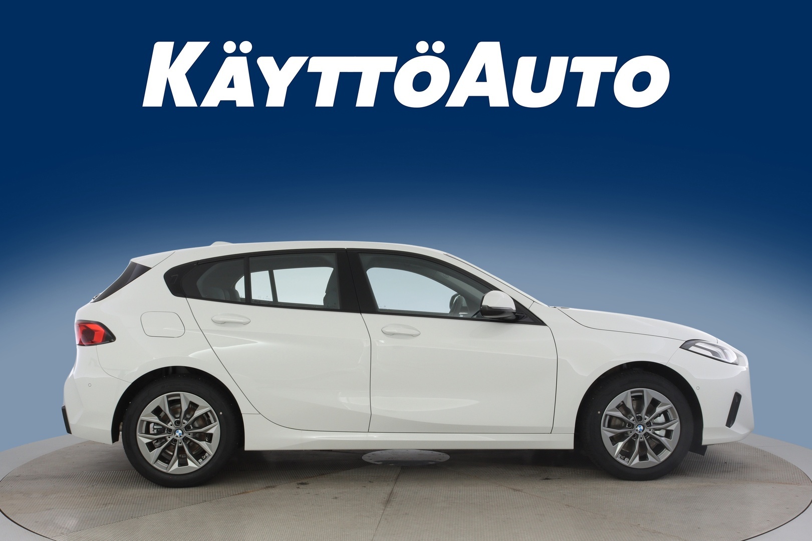 BMW 120 1-sarja F70 Hatchback 120 A MHEV 2026, kuva 6/39