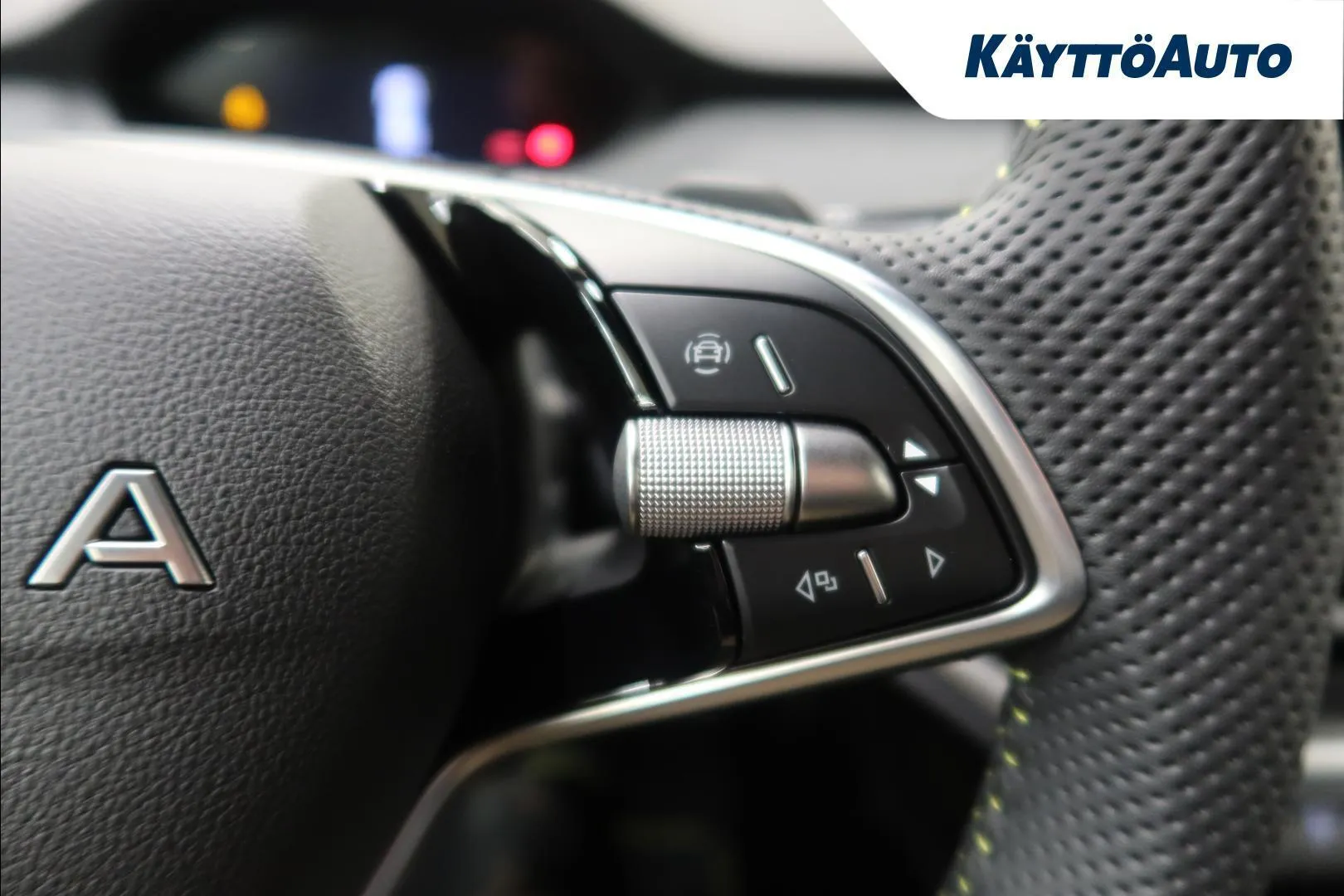 Skoda Enyaq XTT-862 carousel image