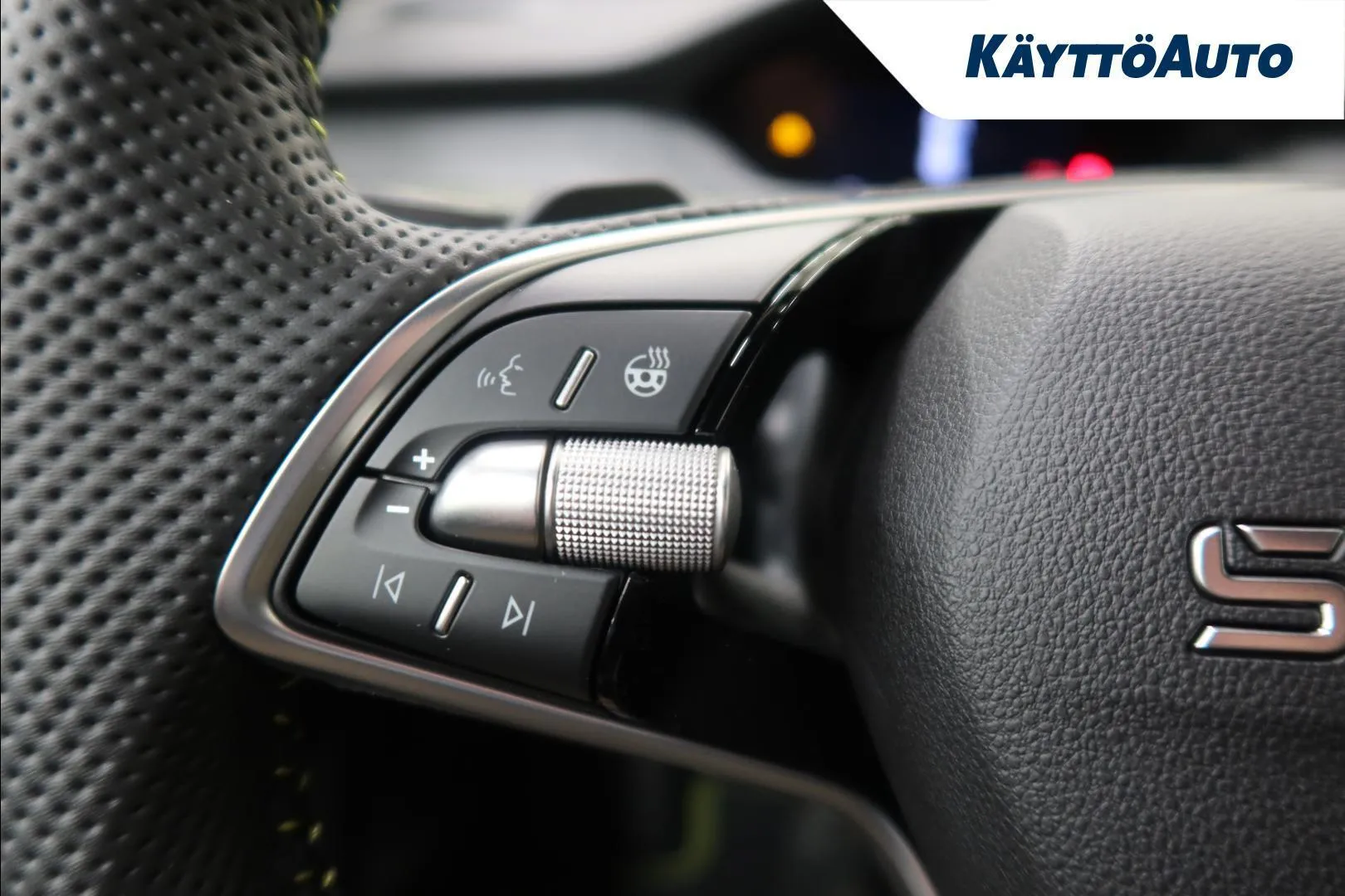 Skoda Enyaq XTT-862 carousel image