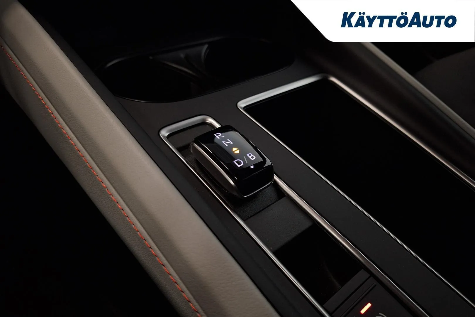 Skoda Enyaq YME-292 carousel image