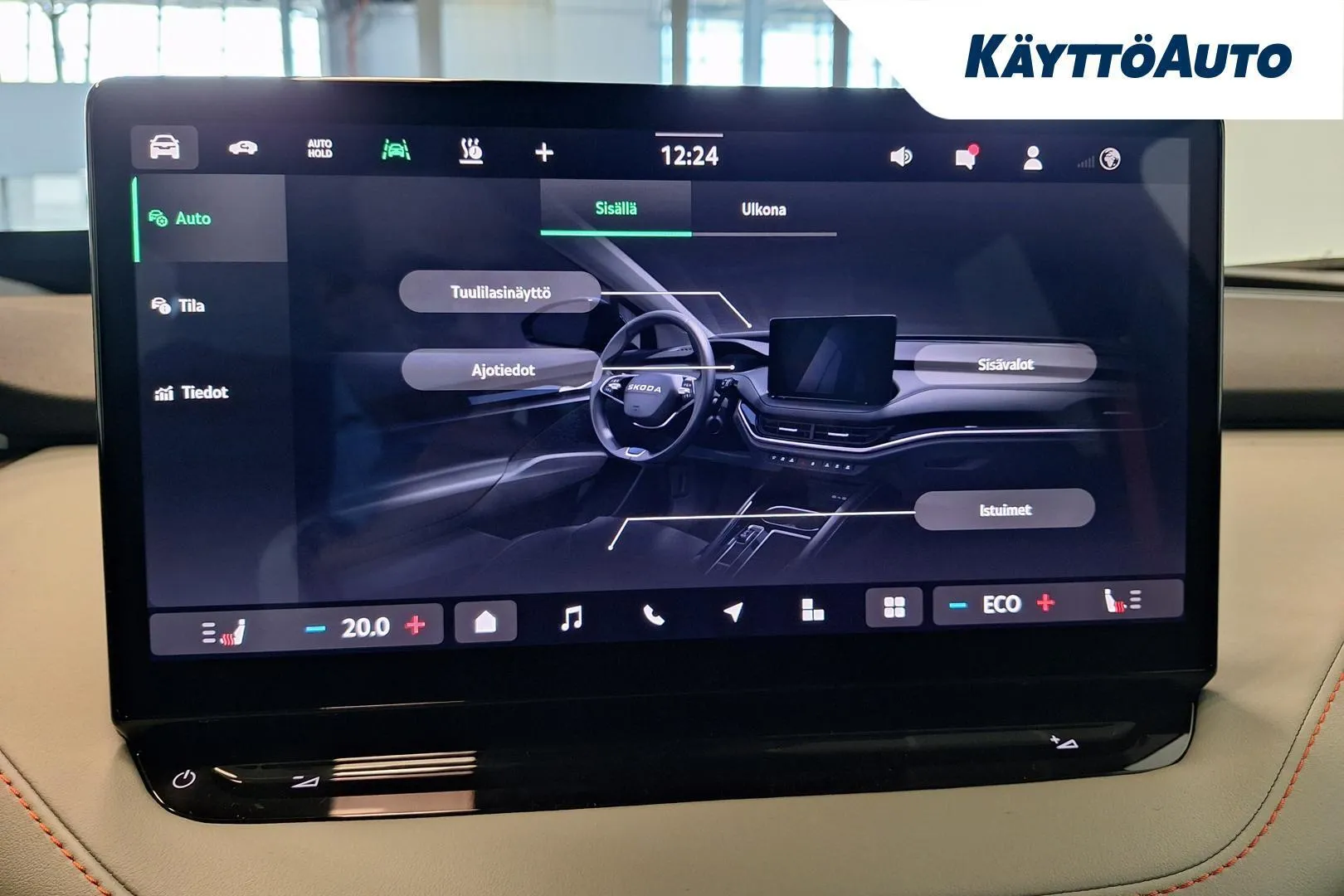 Skoda Enyaq YME-292 carousel image