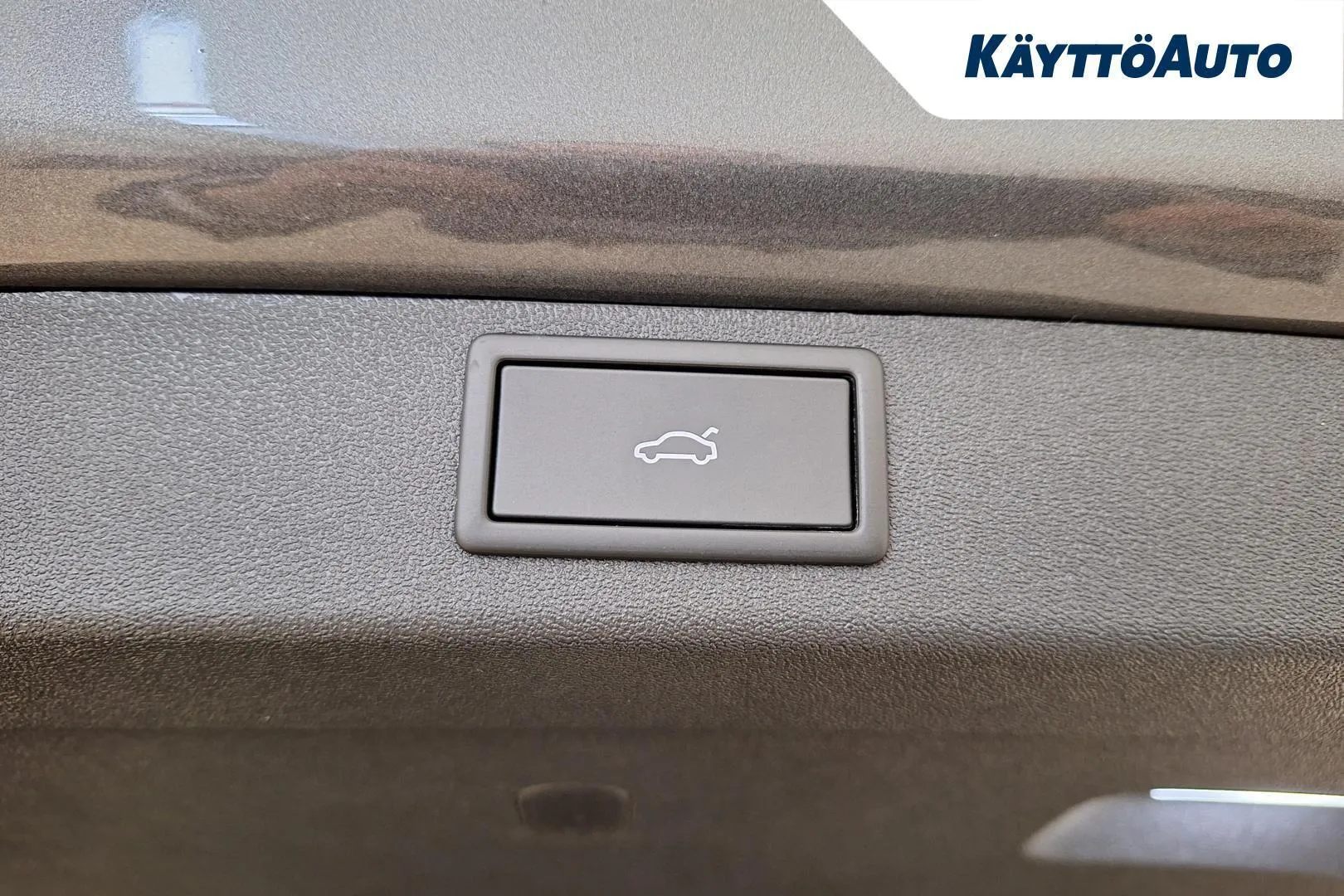 Skoda Enyaq YME-292 carousel image