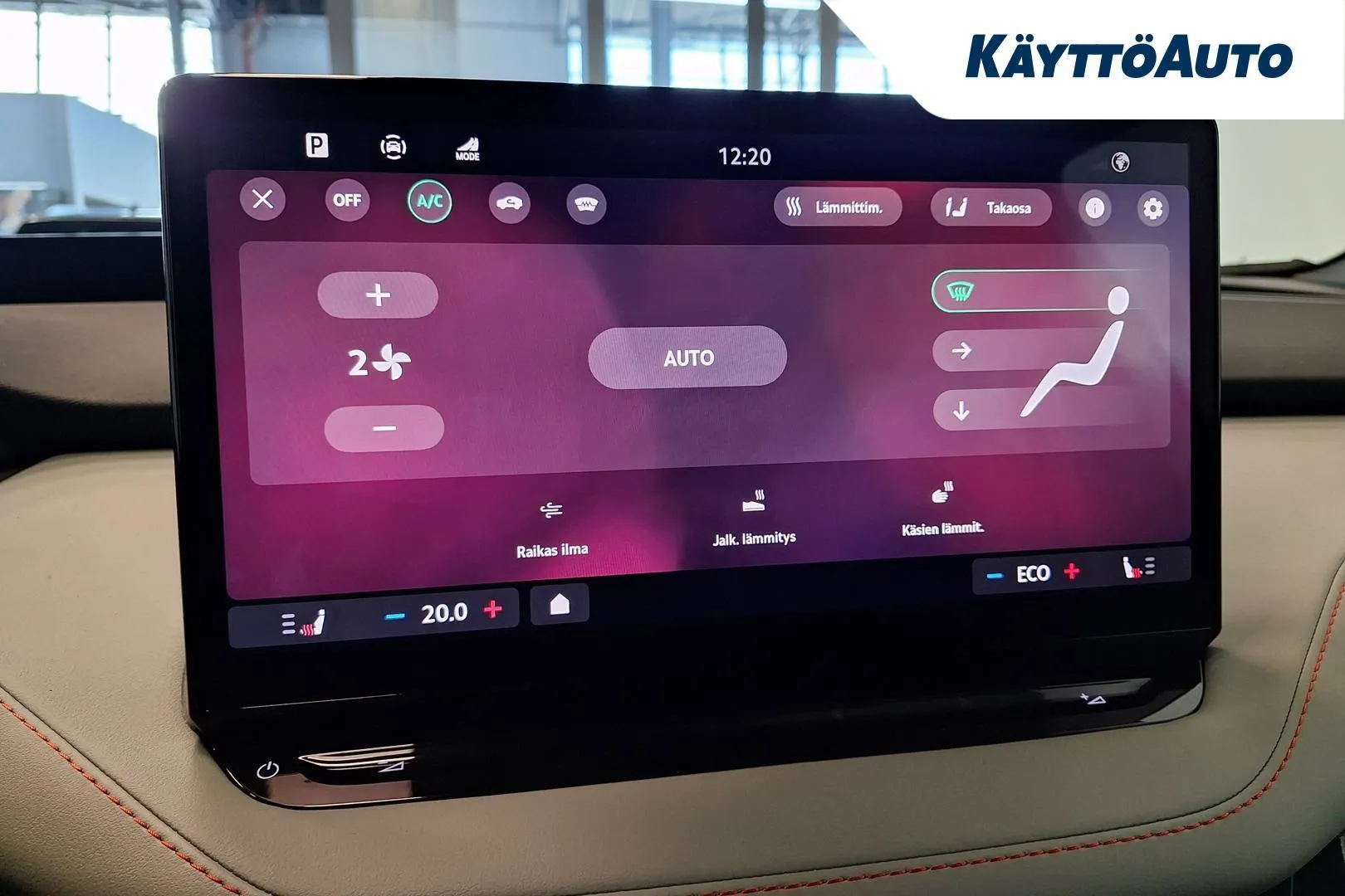 Skoda Enyaq YME-292 carousel image