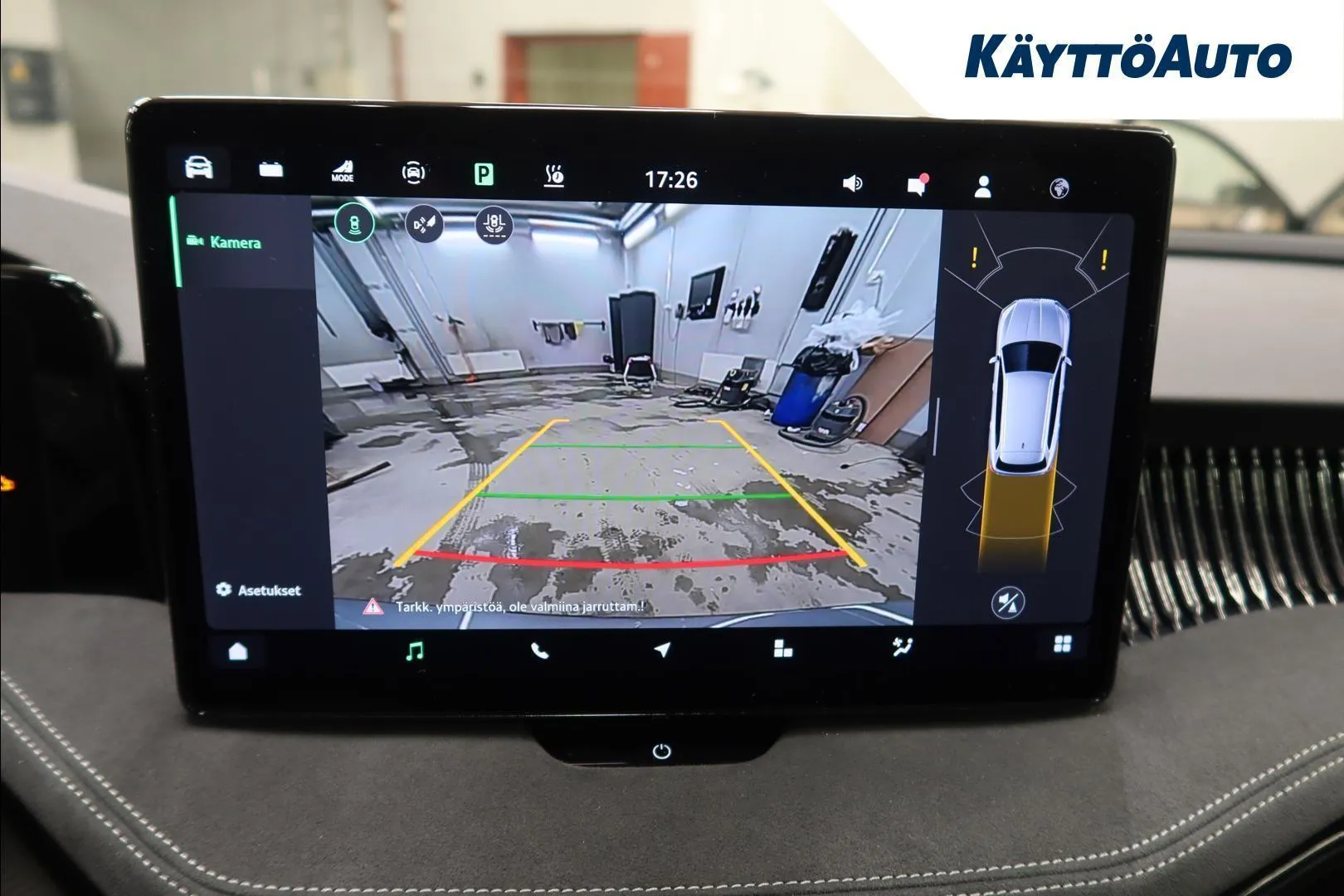 Skoda Superb ZRC-513 carousel image