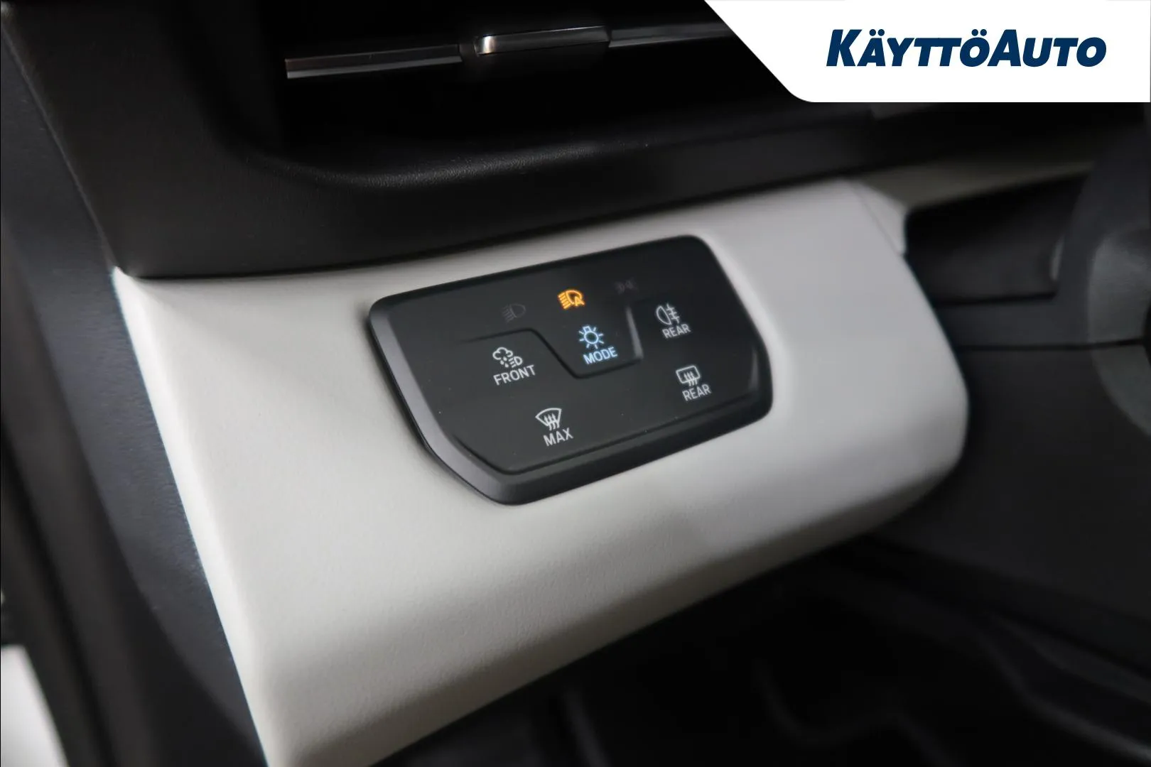 Ford Explorer NOH-472 carousel image