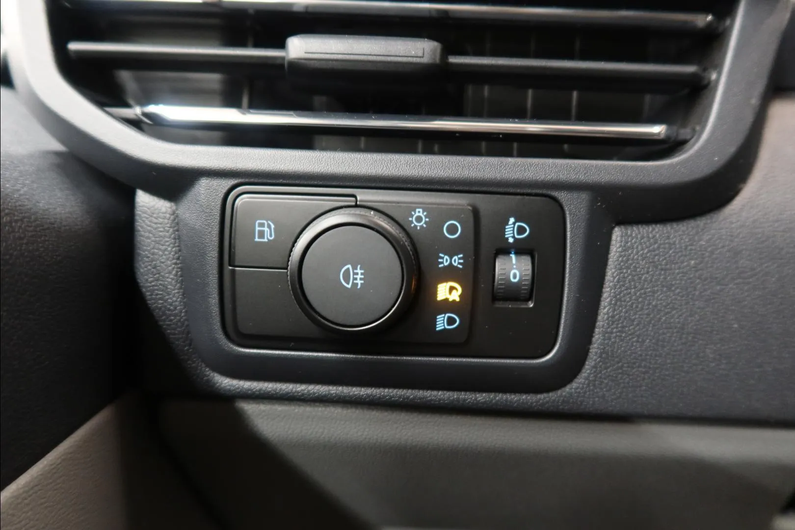 Ford Transit Custom SRN-856 carousel image
