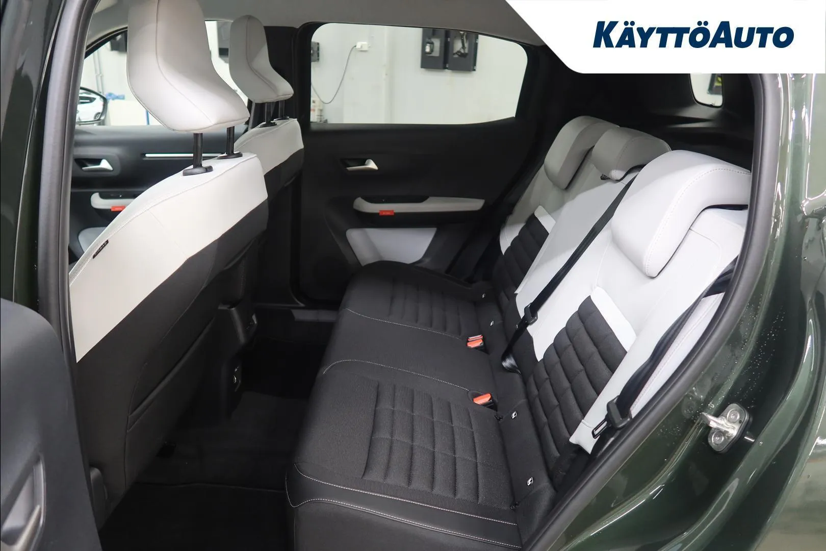 Citroen C3 Aircross XTS-660 carousel image