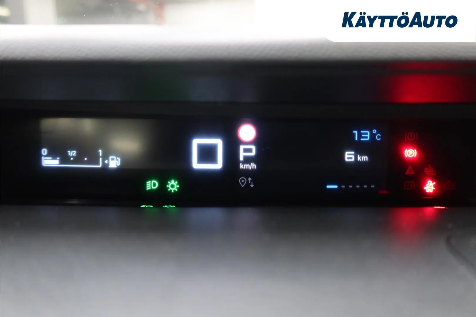 Citroen C3 YMG-287 carousel image