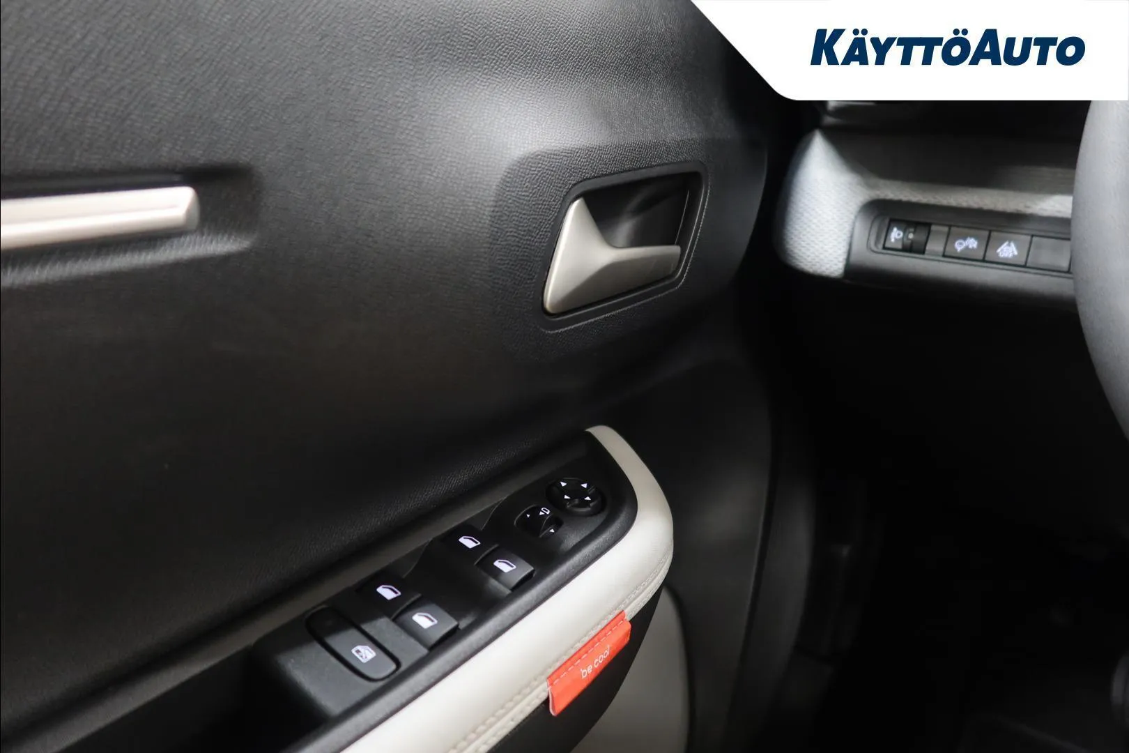 Citroen C3 YMG-287 carousel image