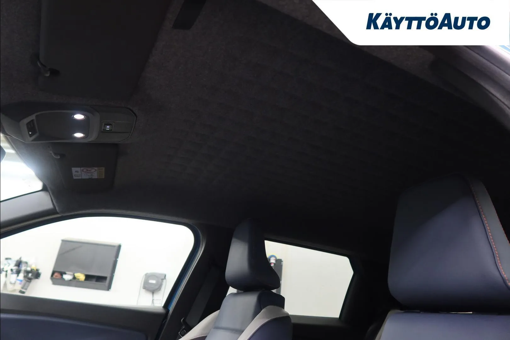 Nissan Micra YME-738 carousel image