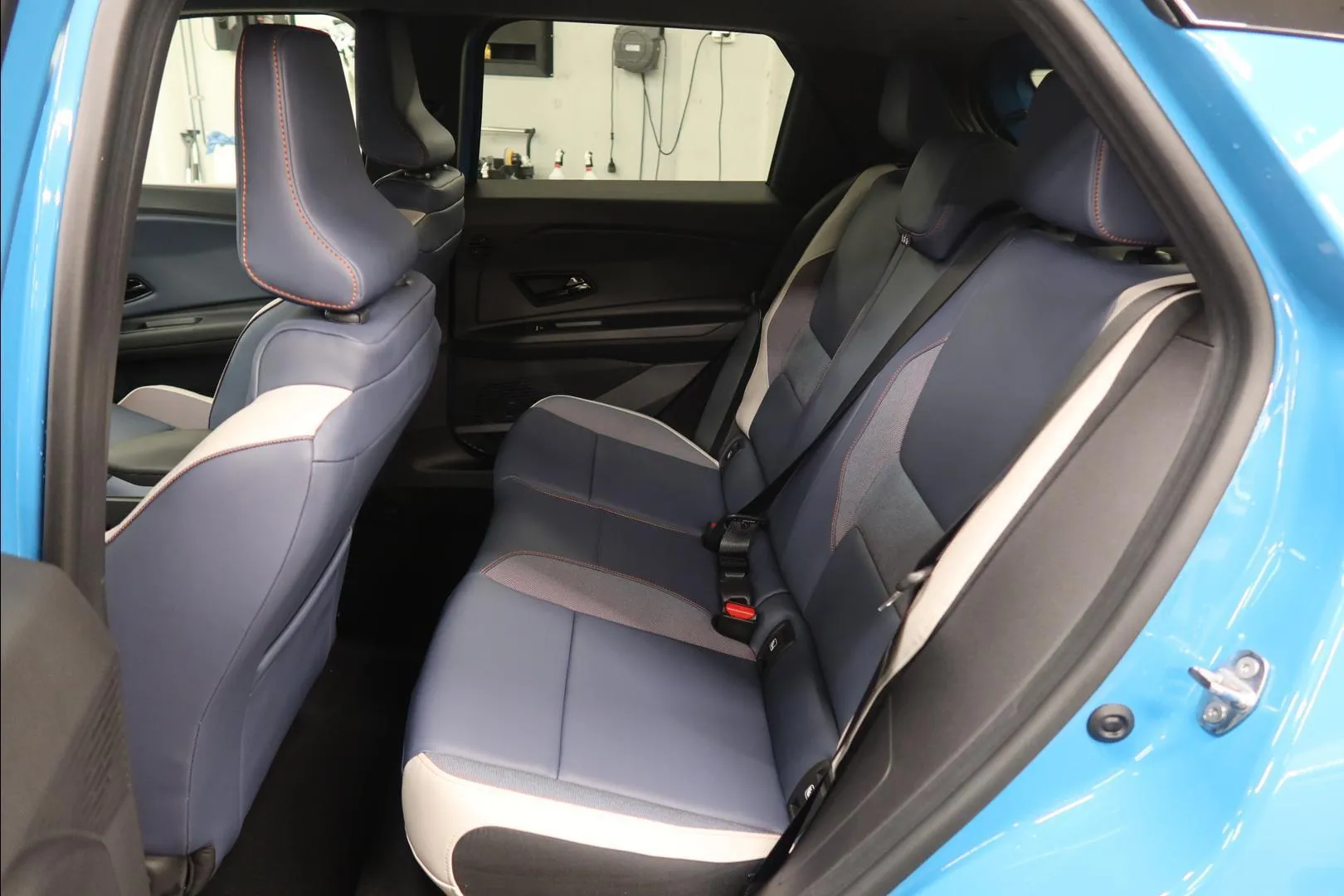 Nissan Micra YME-738 carousel image