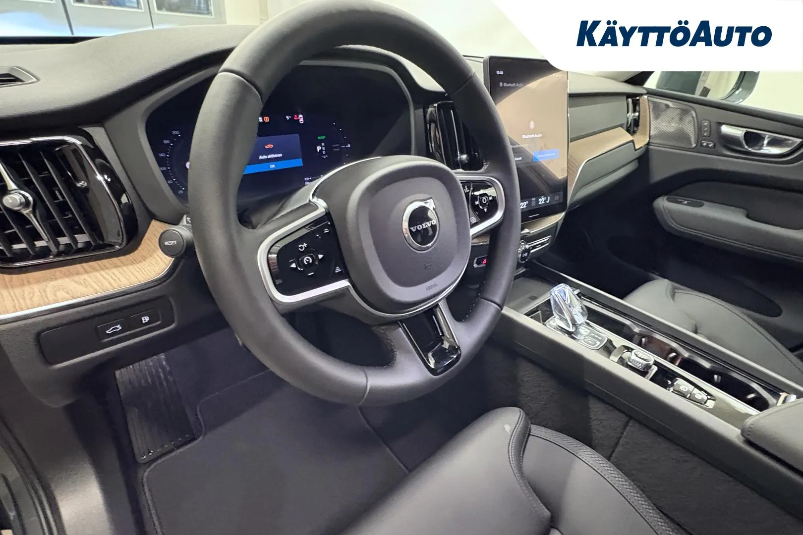 Volvo XC60 NOK-436 carousel image