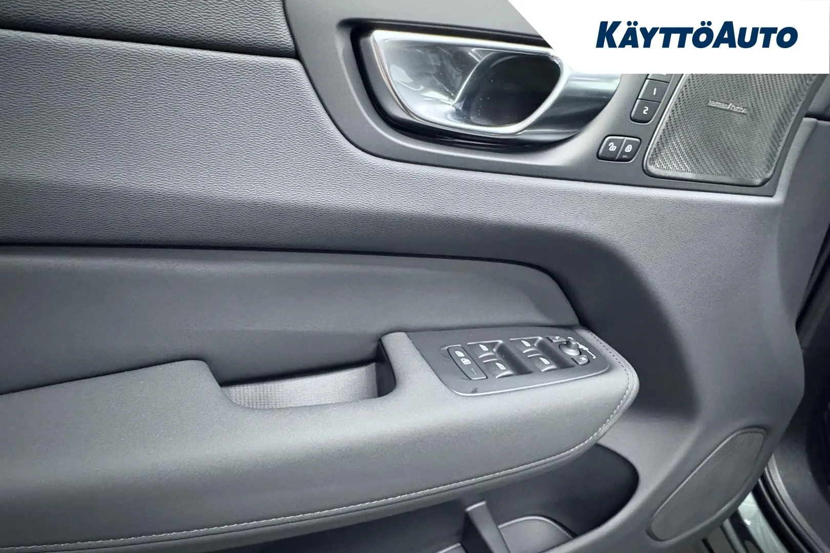 Volvo XC60 NOK-436 carousel image