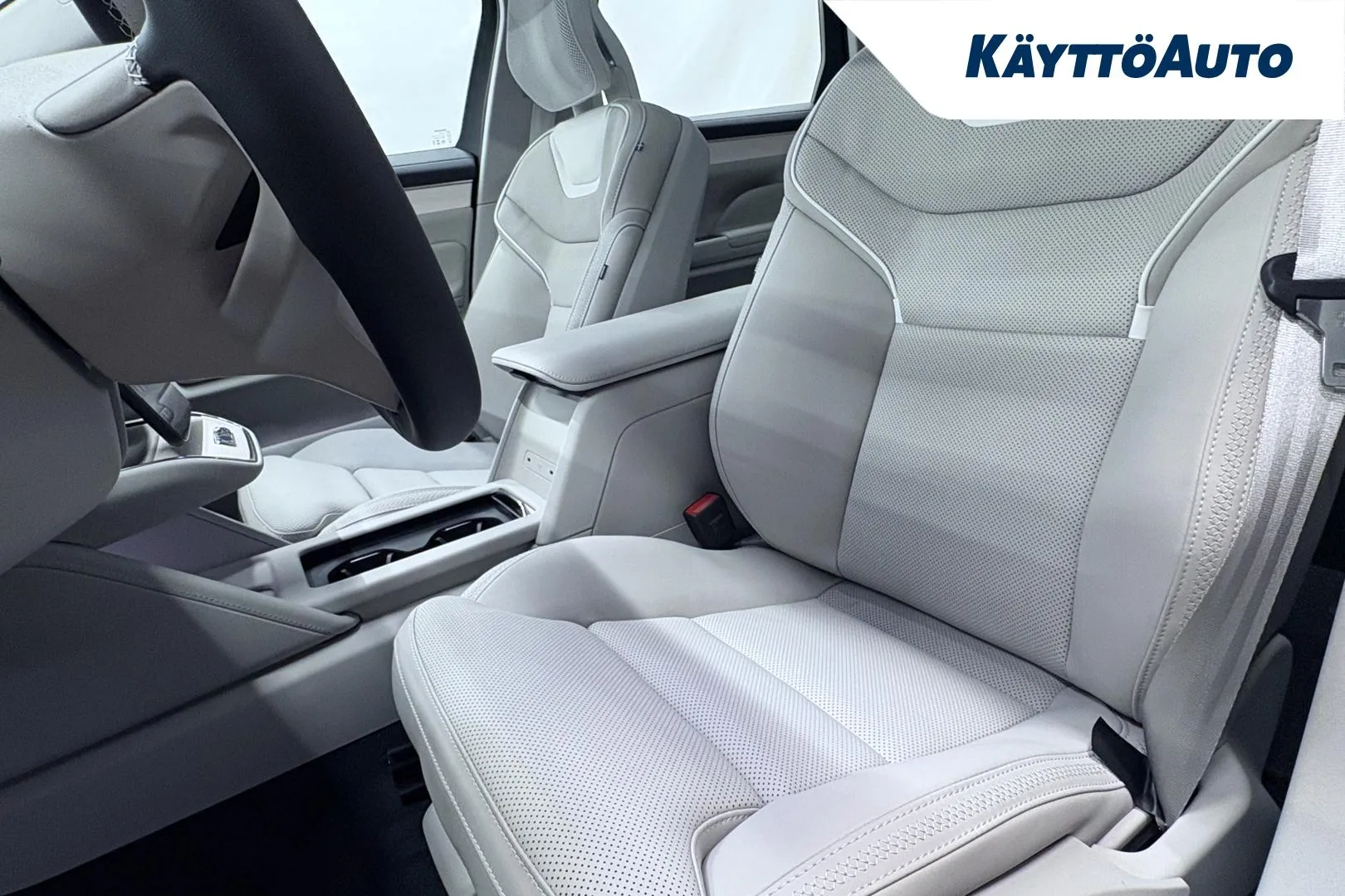 Volvo ES90 KXN-594 carousel image