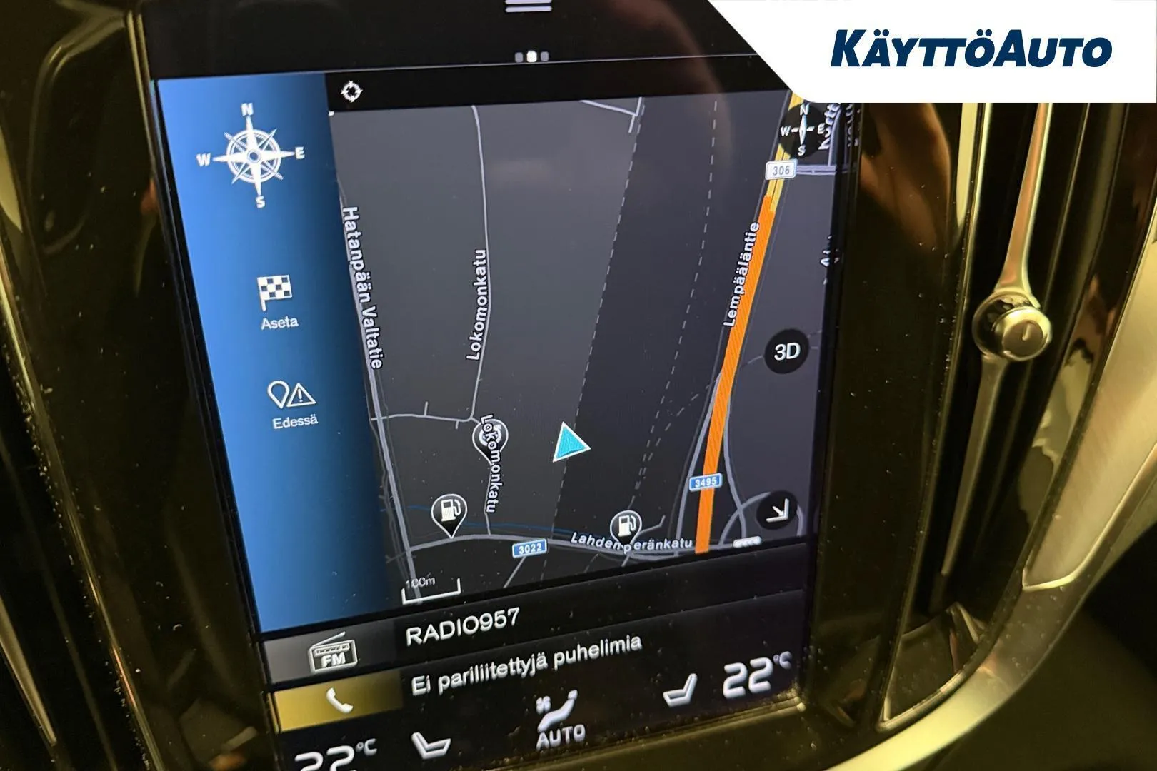 Volvo V60 YXN-536 carousel image