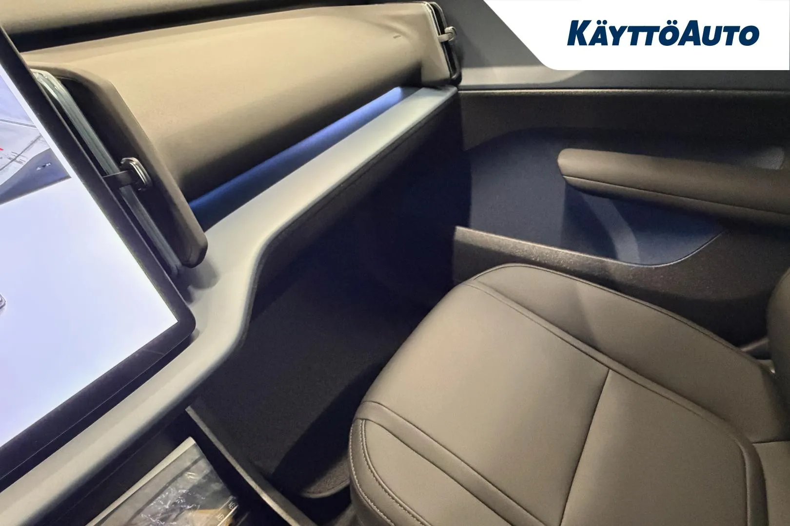 Volvo EX30 XTN-409 carousel image