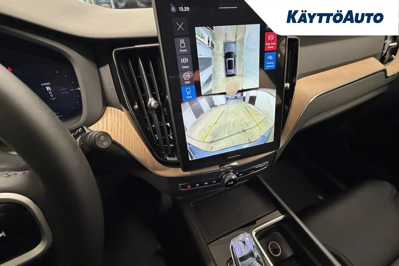 Volvo XC60 SRU-428 carousel image