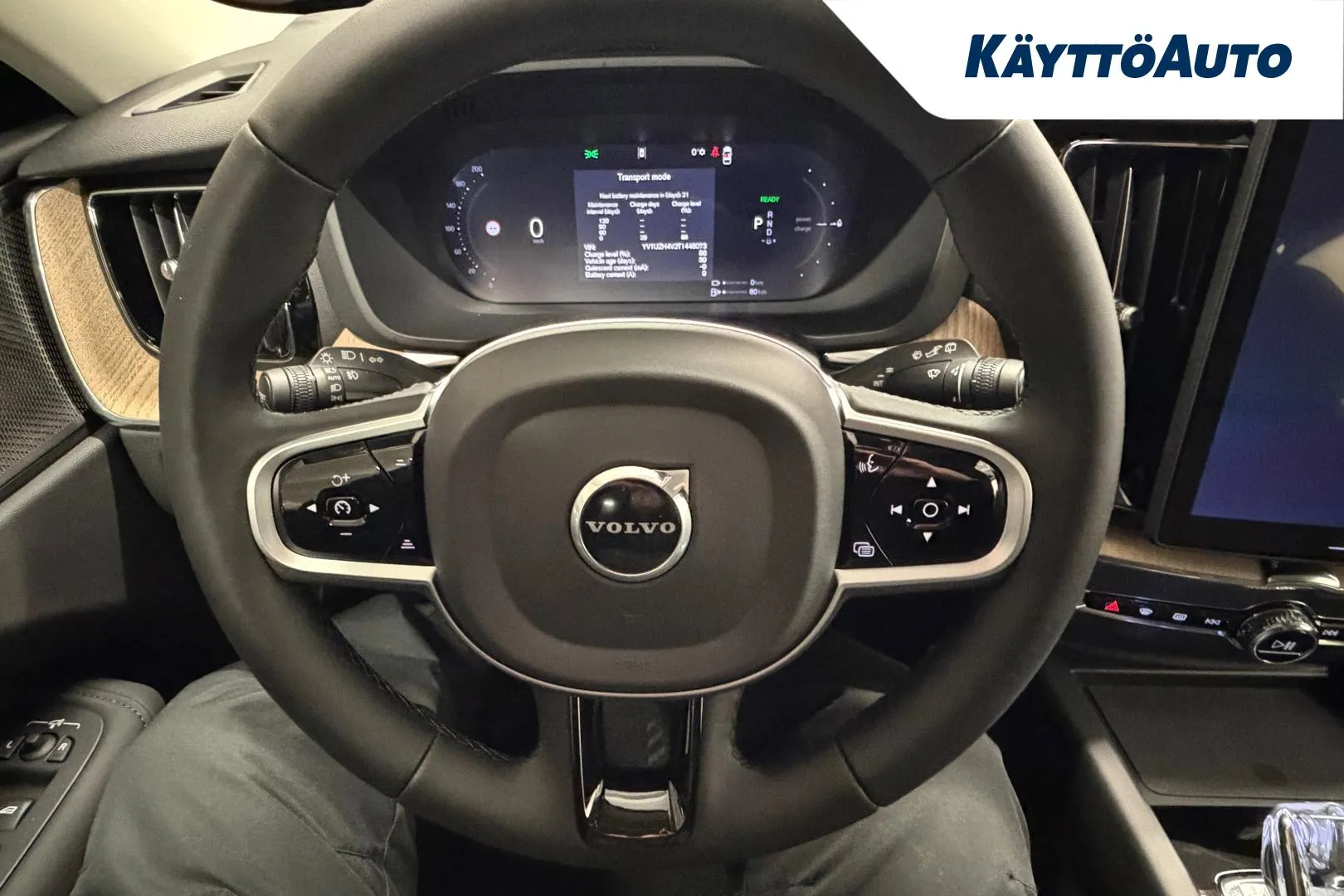 Volvo XC60 SRU-428 carousel image