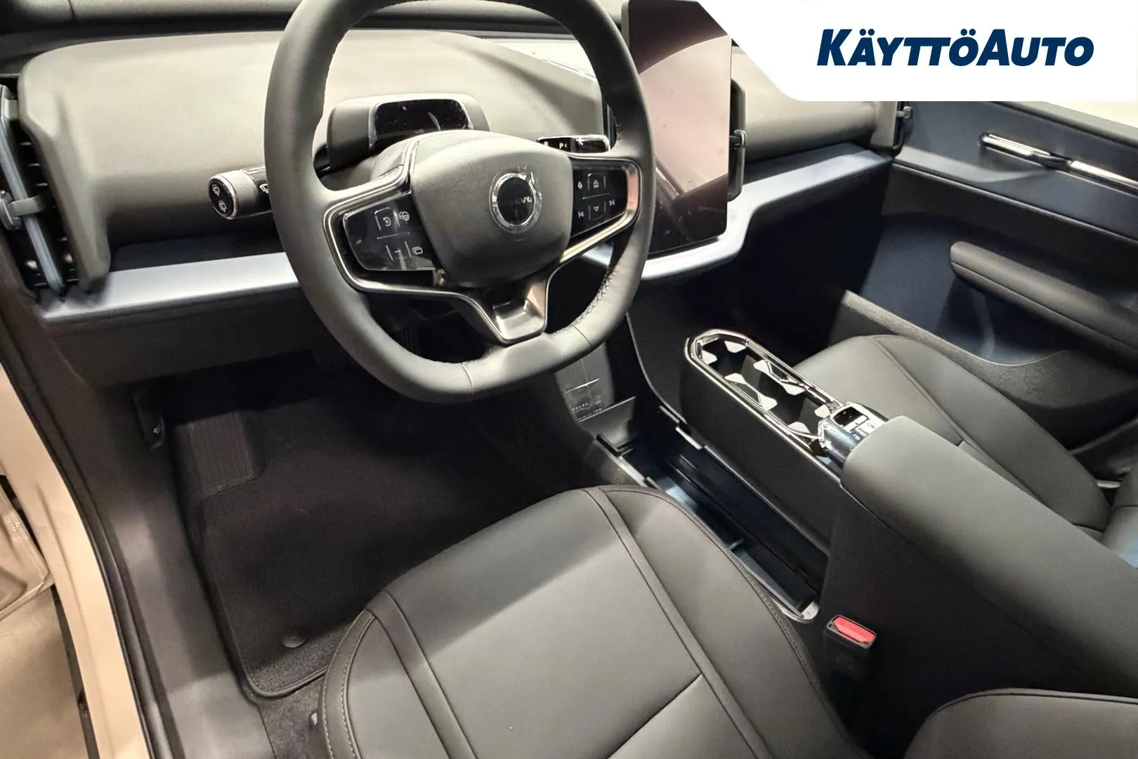 Volvo EX30 SRU-445 carousel image