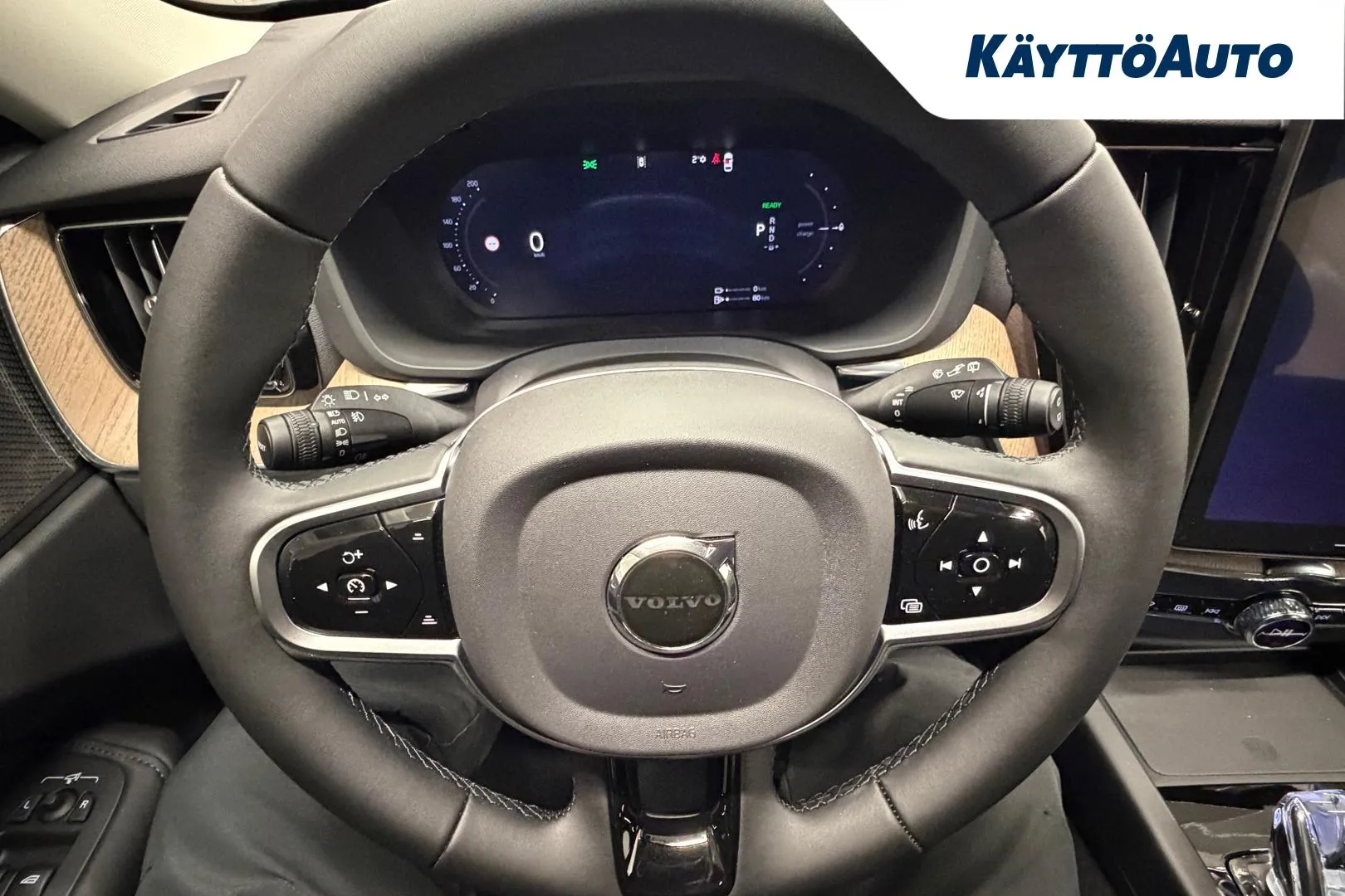 Volvo XC60 XTS-301 carousel image