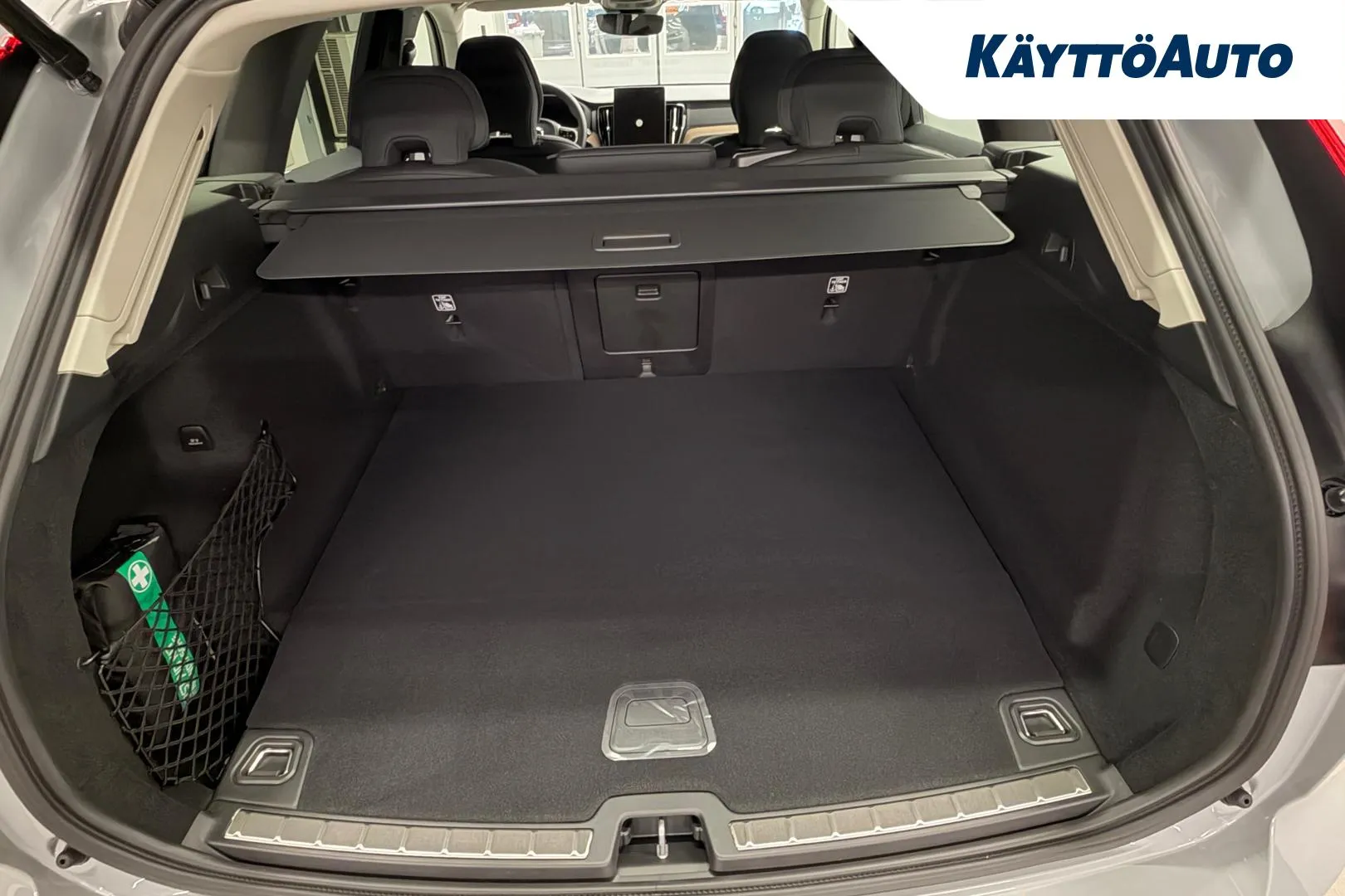 Volvo XC60 XTS-299 carousel image