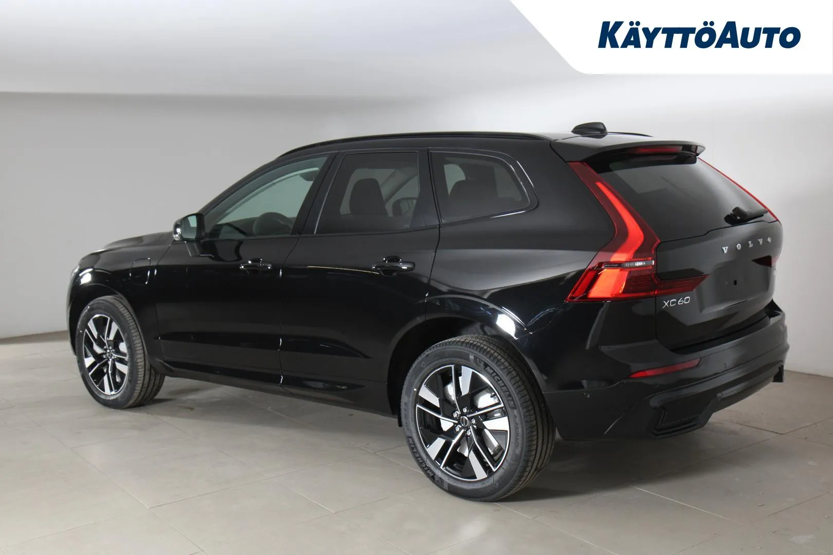 Volvo XC60 XTS-979 carousel image